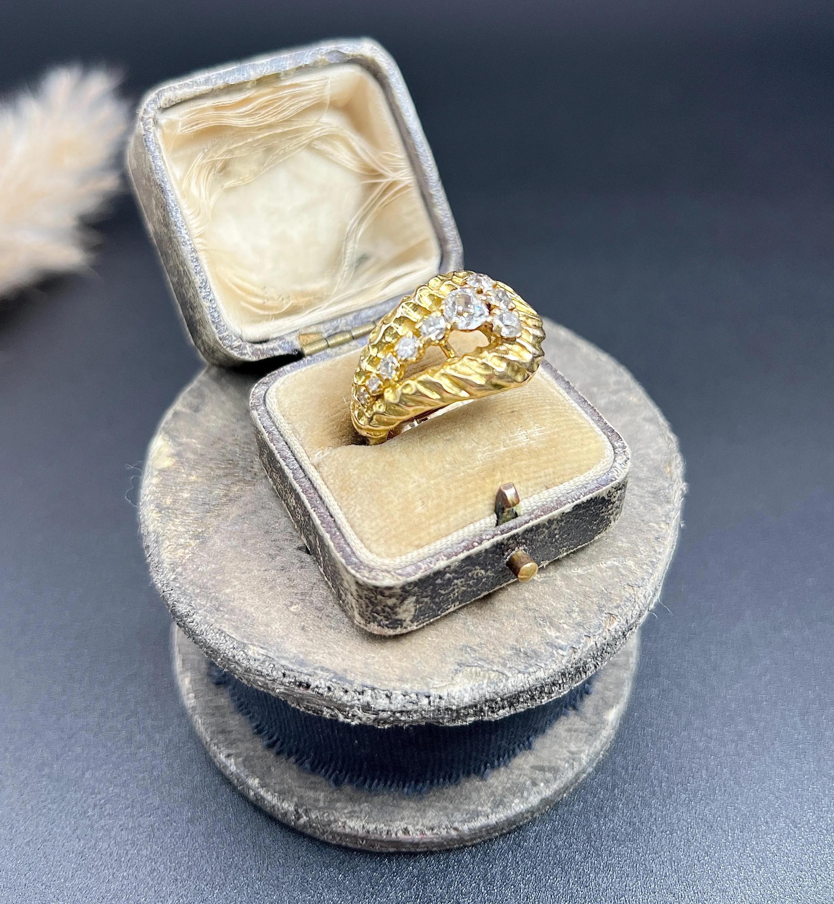 Vintage 1950s 18ct Yellow Gold French Hallmarked, Diamond Buckle Ring For Sale 1