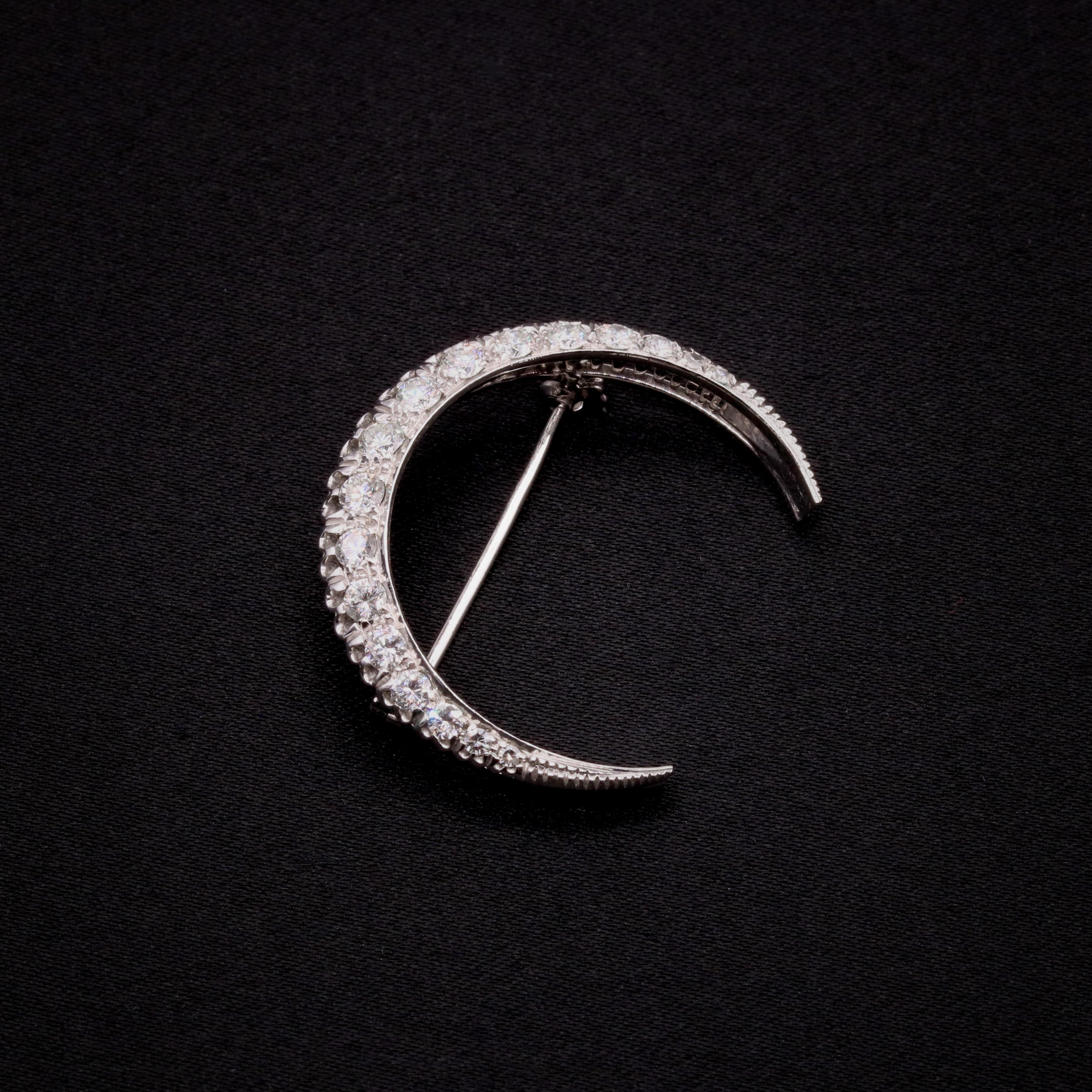 Brilliant Cut Vintage 1950s 18K White Gold 1ctw Diamond Crescent Brooch
