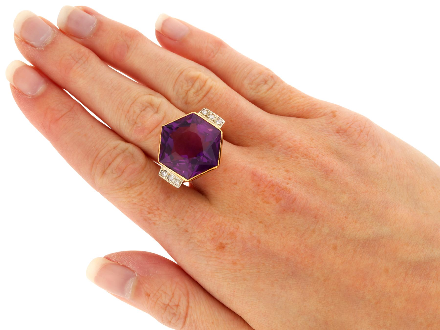 Vintage 1950s 19.84ct Amethyst and 0.24ct Diamond, 9k Yellow Gold Dress Ring For Sale 3