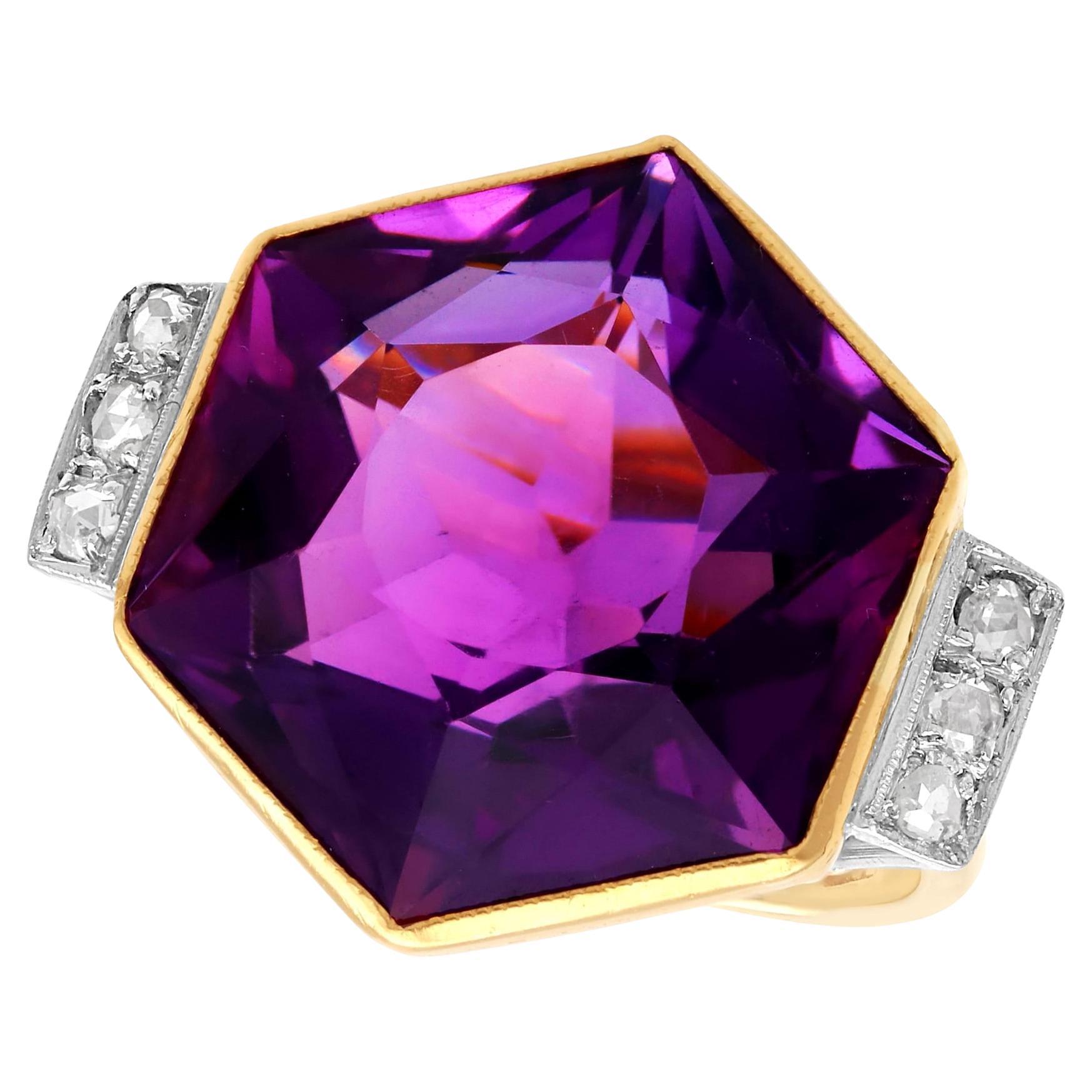 Vintage 1950s 19.84ct Amethyst and 0.24ct Diamond, 9k Yellow Gold Dress Ring For Sale
