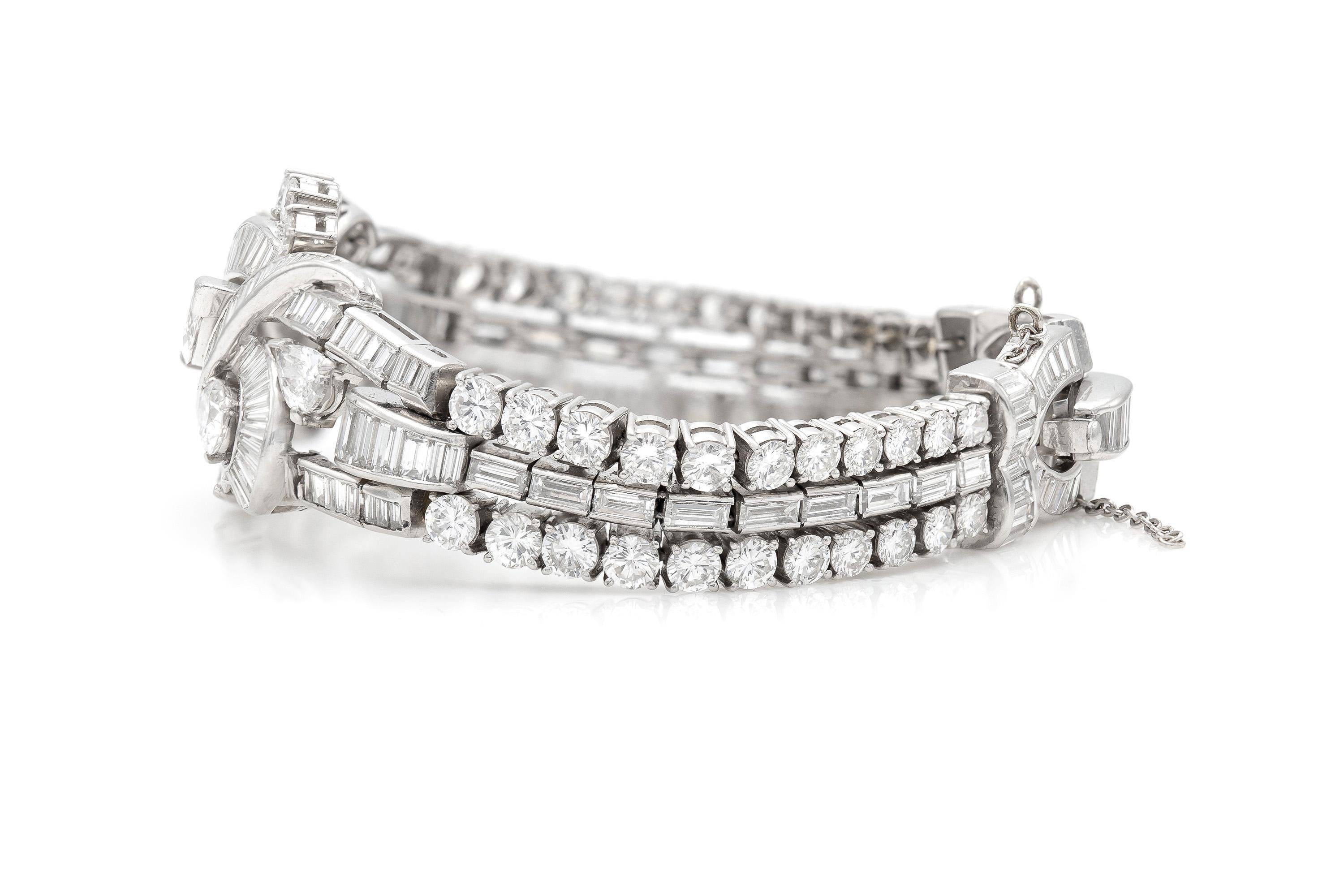 Vintage 1950s 25.00 Carat Diamond Bracelet In Good Condition For Sale In New York, NY