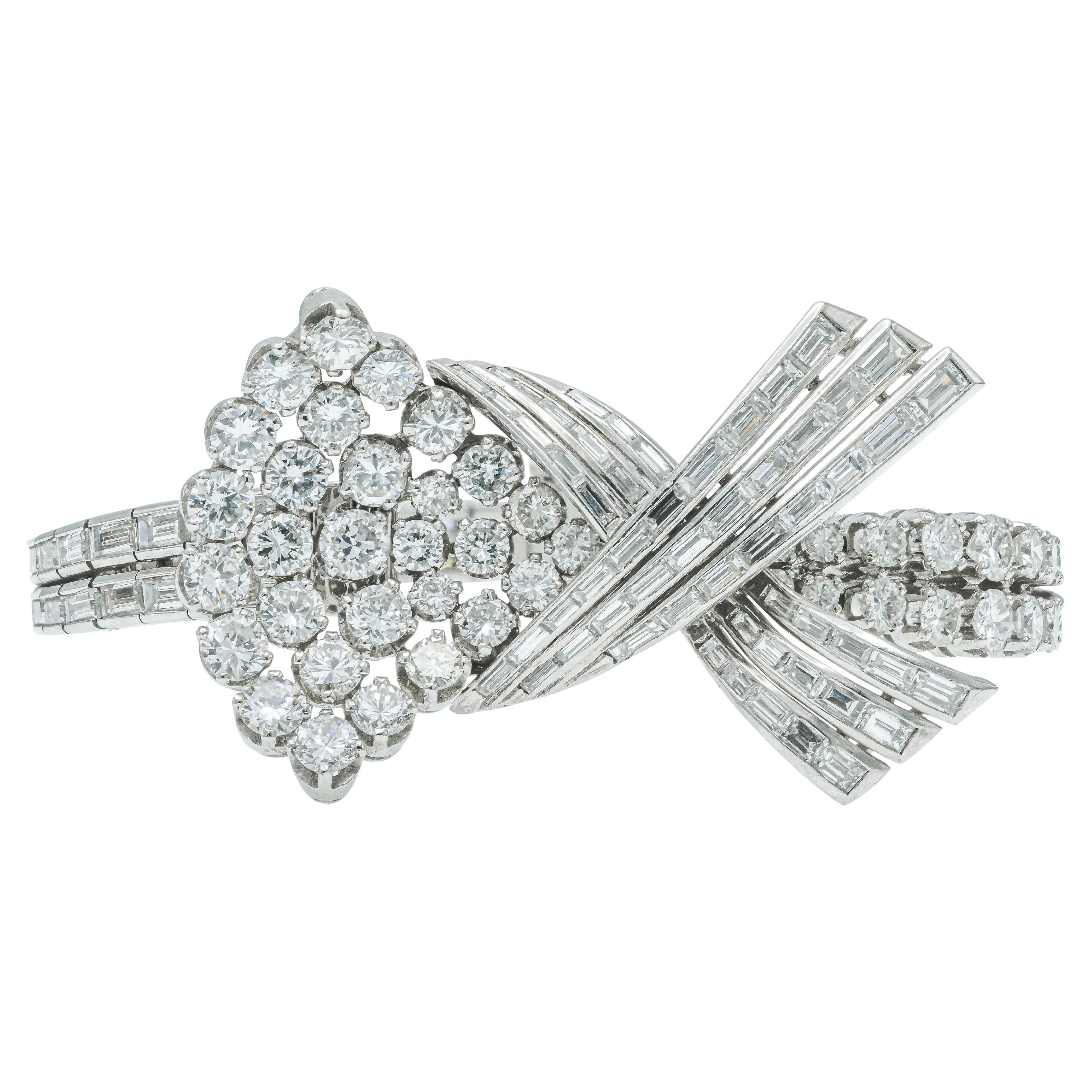 Vintage 1950s 25.00 Carat Round Brilliant and Baguette Cut Diamond Bracelet