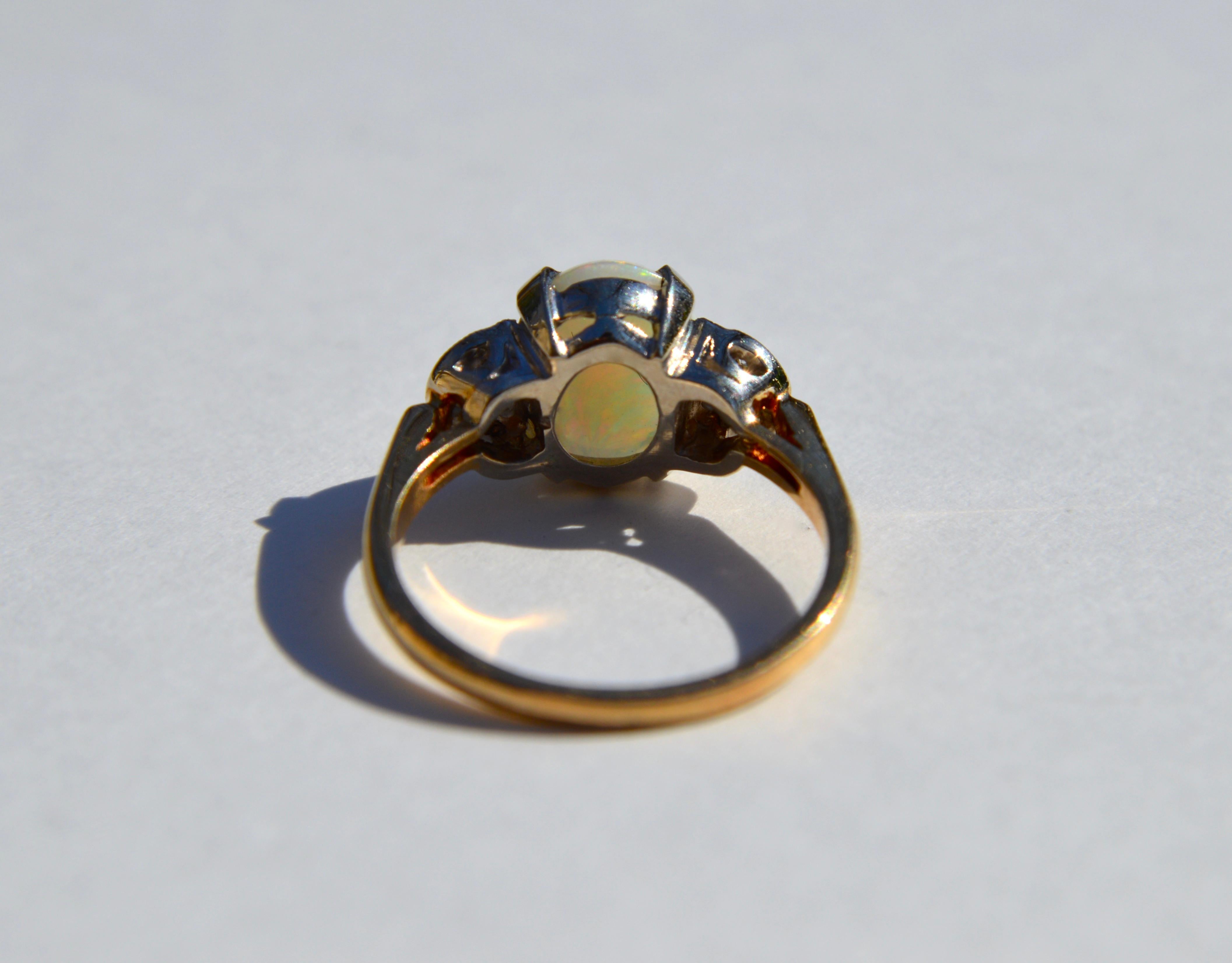 Vintage 1950s 2.54 Carat Opal Diamond 14 Karat Gold Floral Ring In Good Condition For Sale In Crownsville, MD