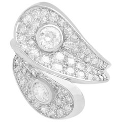 Vintage 1950s 3.36 Carat Diamond and Platinum Crossover Ring (Bague croisée en platine et diamant)