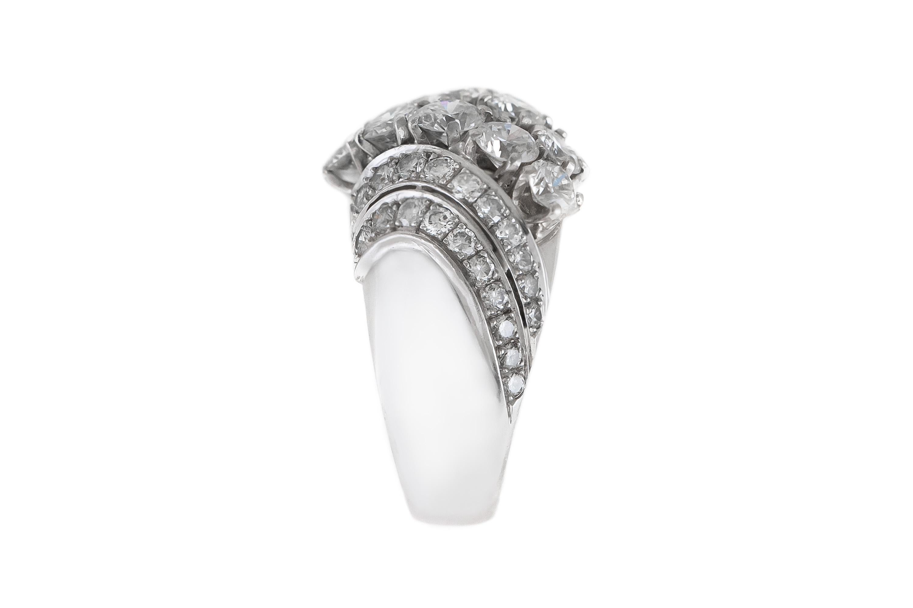 Taille ronde Bague en diamant vintage des années 1950 de 4,50 carats en vente
