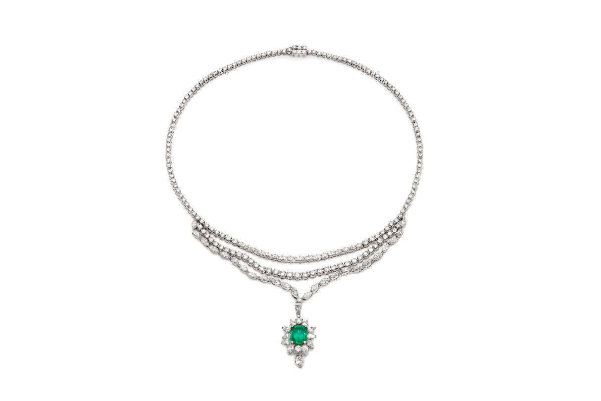 Emerald Cut Vintage 1950s 5.00 Carat Emerald and 22.00 Carat Diamond Necklace For Sale