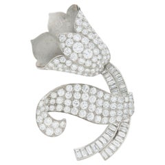 Ciondolo spilla a tulipano con diamante da 7,50 carati, vintage anni
50 Ciondolo spilla a tulipano con diamante da 7,50 carati, vintage anni
50