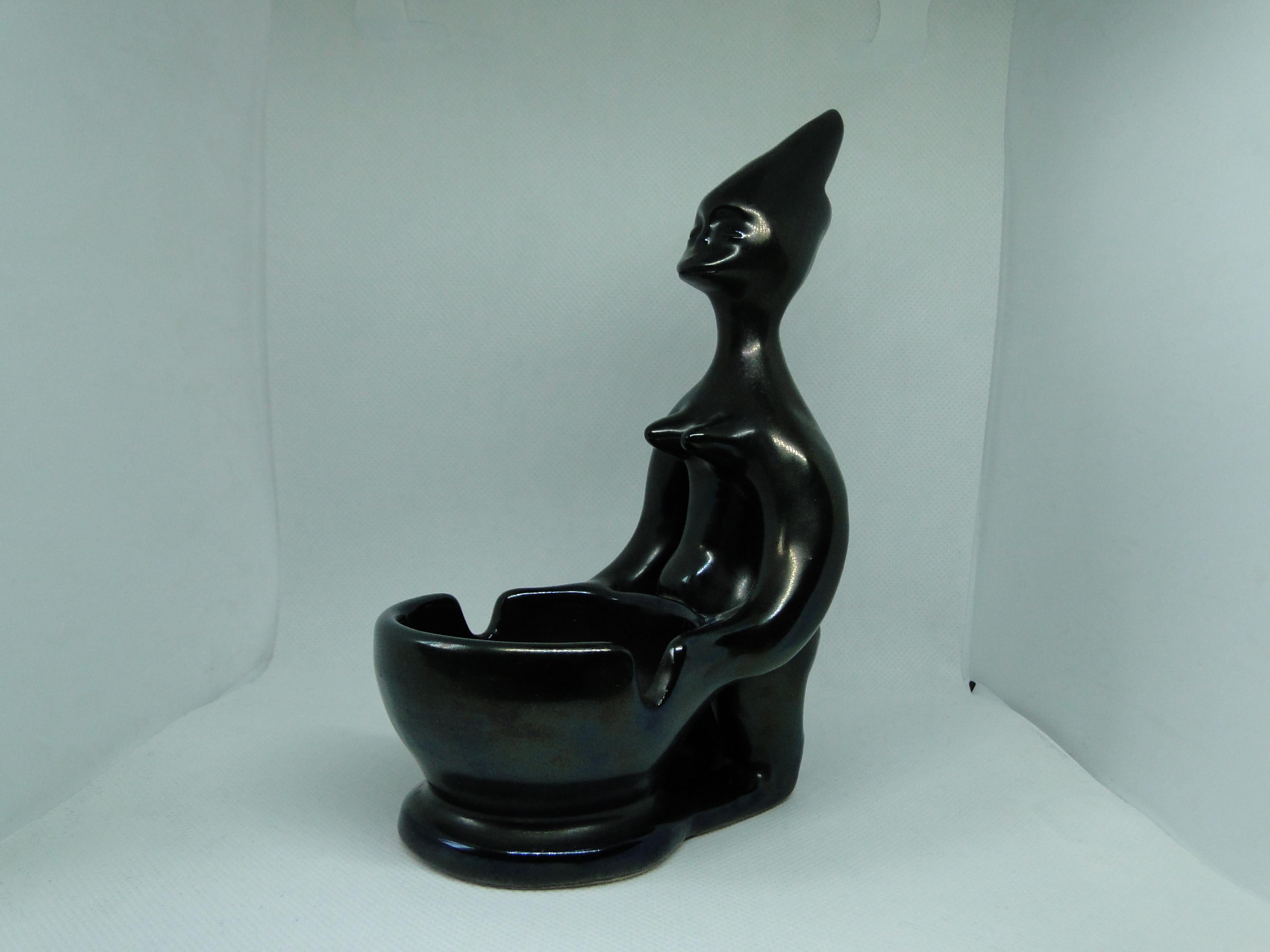 Roger Capron Vintage African Woman Ceramic Ashtray Signed For Sale 2