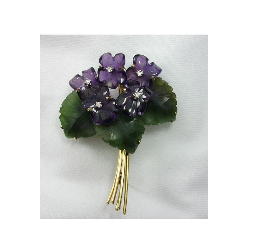 Vintage 1950s Amethyst Jade Diamonds 14k Yellow Gold Bouquet of Violets Brooch 1