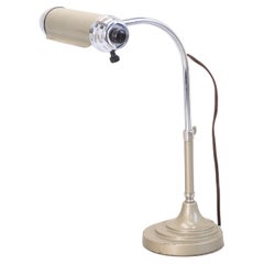 Vintage 1950s Art Deco Banker's Lamp by Radionic Trans Co