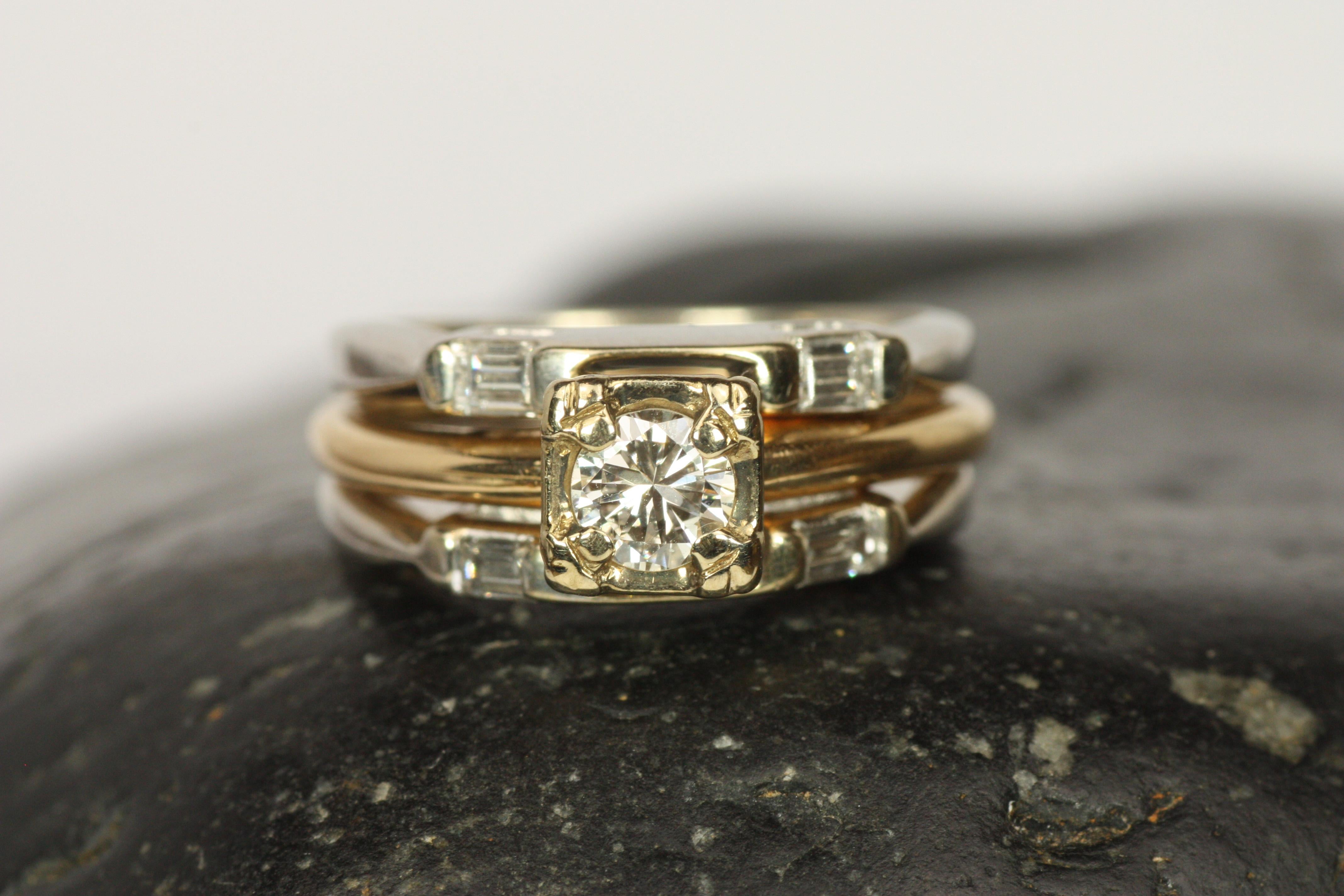 Taille baguette Vintage 1950s Baguette Diamond Jacket Ring in 14K White Gold en vente