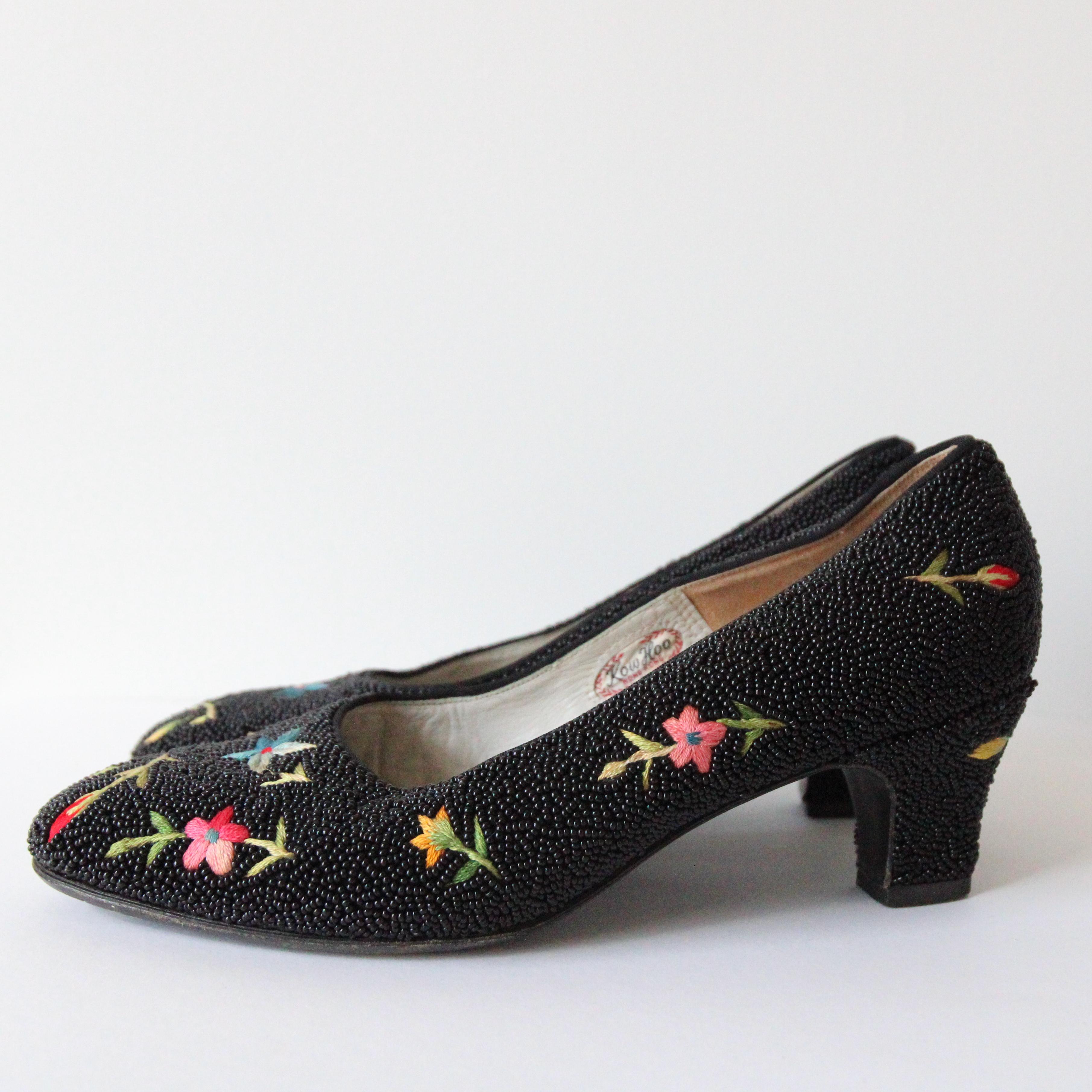 Women's Vintage 1950's black beaded and embroidered heels floral shoes UK 4 US 6 EU 36 For Sale