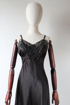 Vintage 1950's black nylon satin dress slip 1950's lace satin slip UK 10-12 US 6