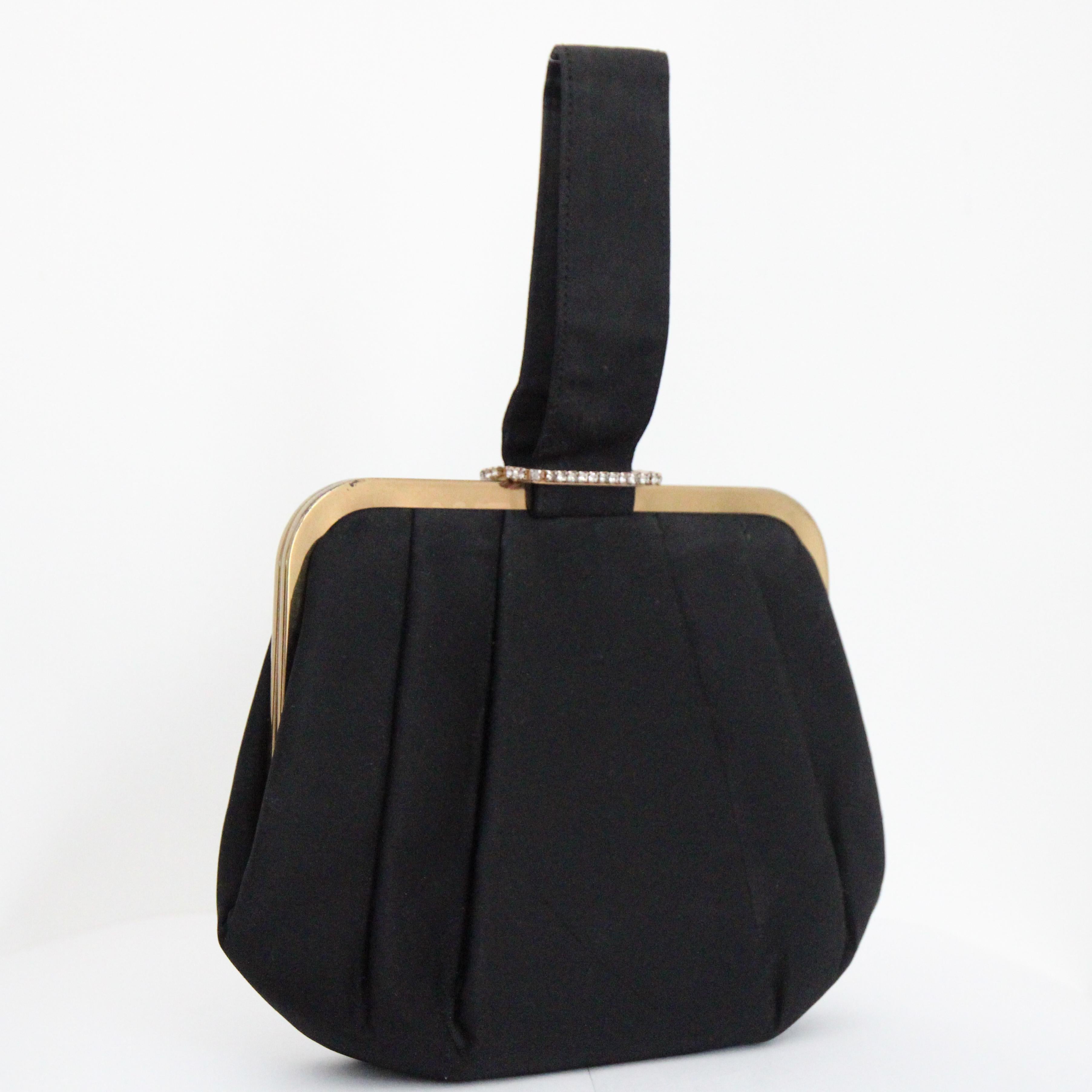Vintage 1950's black satin and rhinestone wristlet handbag vintage 1950s purse en Bueno estado para la venta en Cheltenham, GB