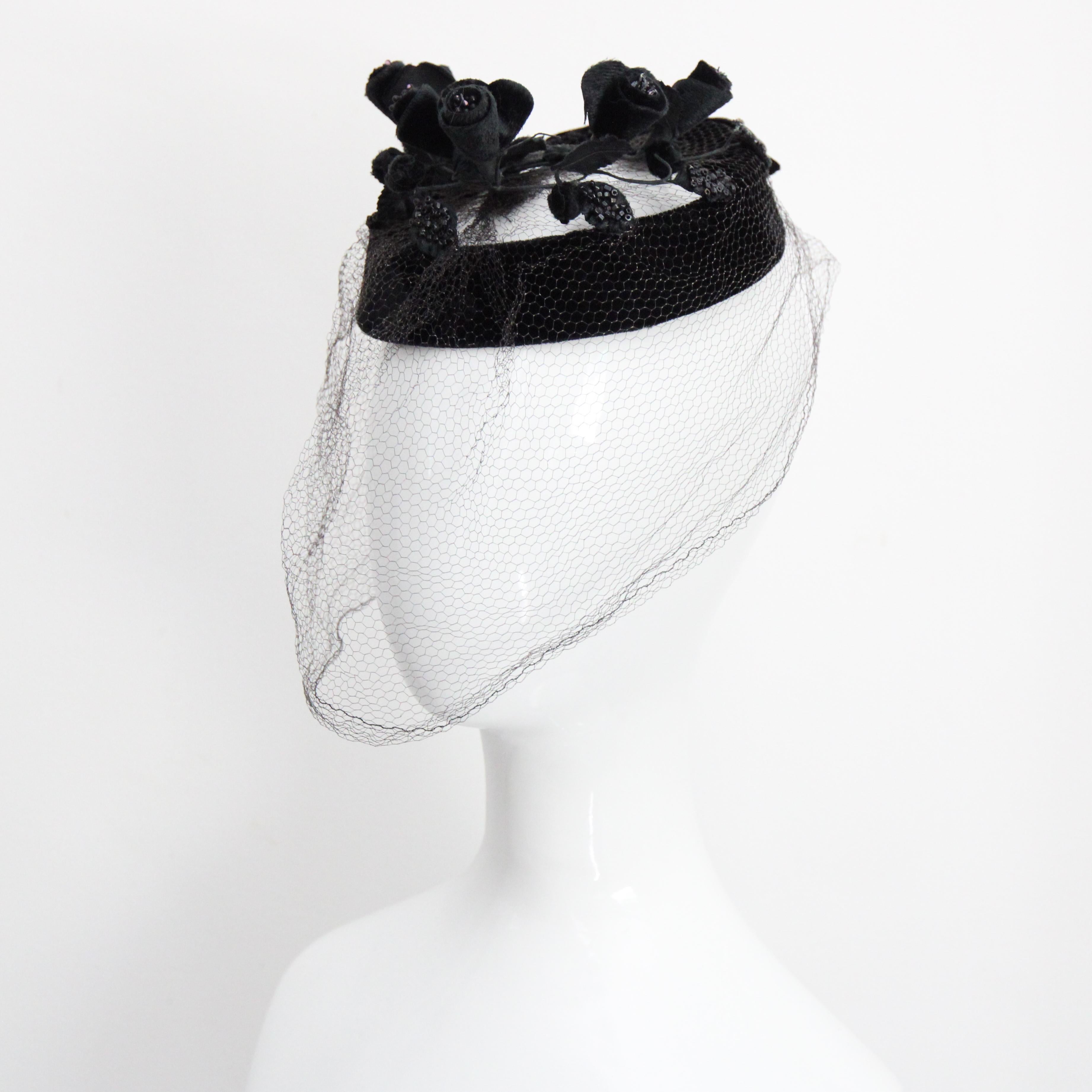 Women's or Men's Vintage 1950's Black Velvet Blossom And Netted Veil Cocktail Hat Floral Hat For Sale