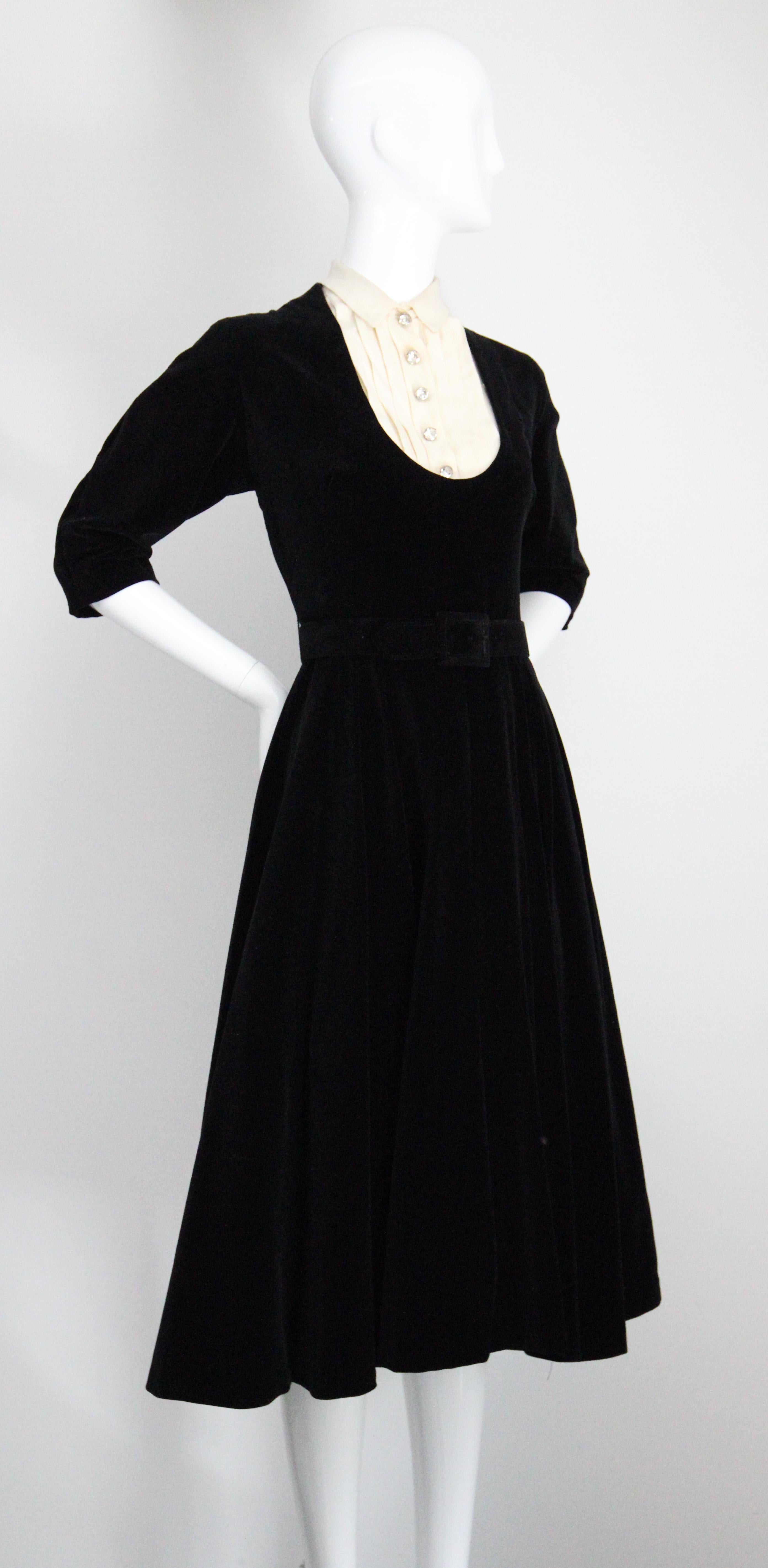 Women's or Men's Vintage 1950's Black Velvet Fit and Flare Dress Full Circle Dress UK 8 US 4 For Sale