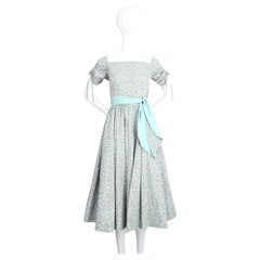 Vintage 1950s Blue Floral Full Circle Dress 1950's Cotton Day Dress UK 8 US 4