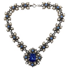 Collana floreale con strass blu e perle finte vintage degli anni '50