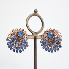 Vintage 1950s blue rhinestone floral starburst earrings droplet clip ons earring