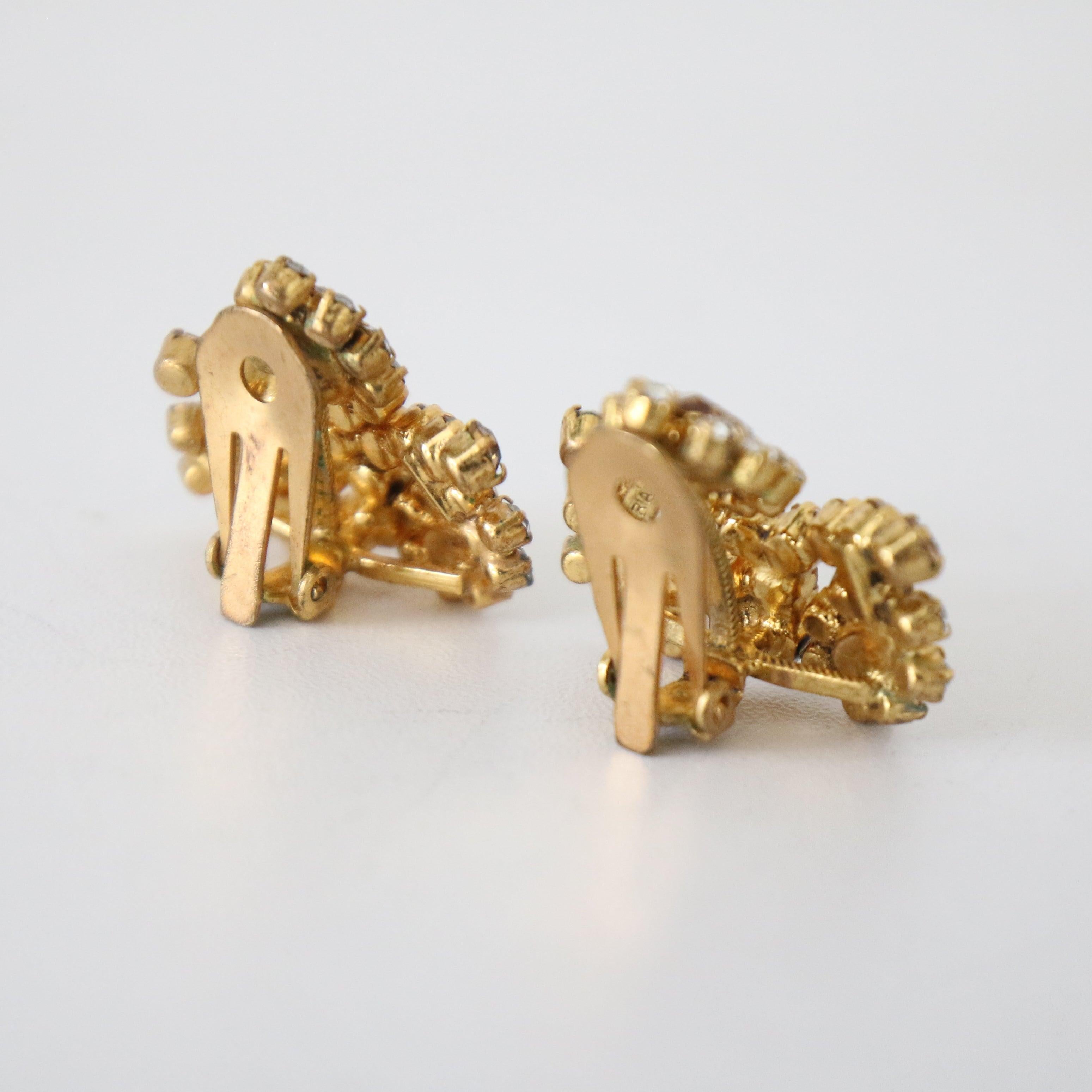 Pendientes vintage de bronce y plata de los años 50 con clip de strass strass austriaco Art Decó en venta
