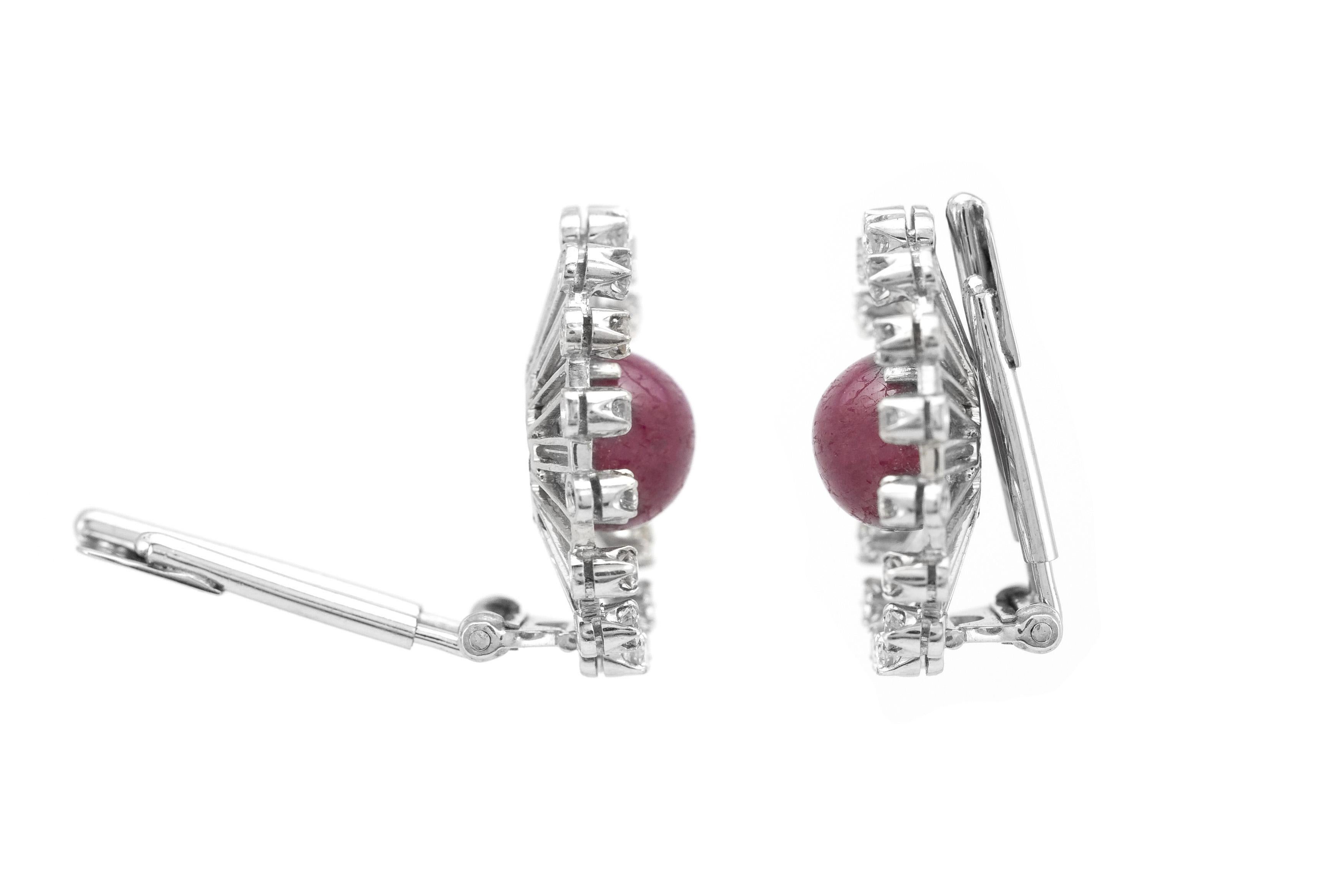 Vintage 1950s Cabochon Ruby & Diamond Earrings / Double Clips In Good Condition For Sale In New York, NY