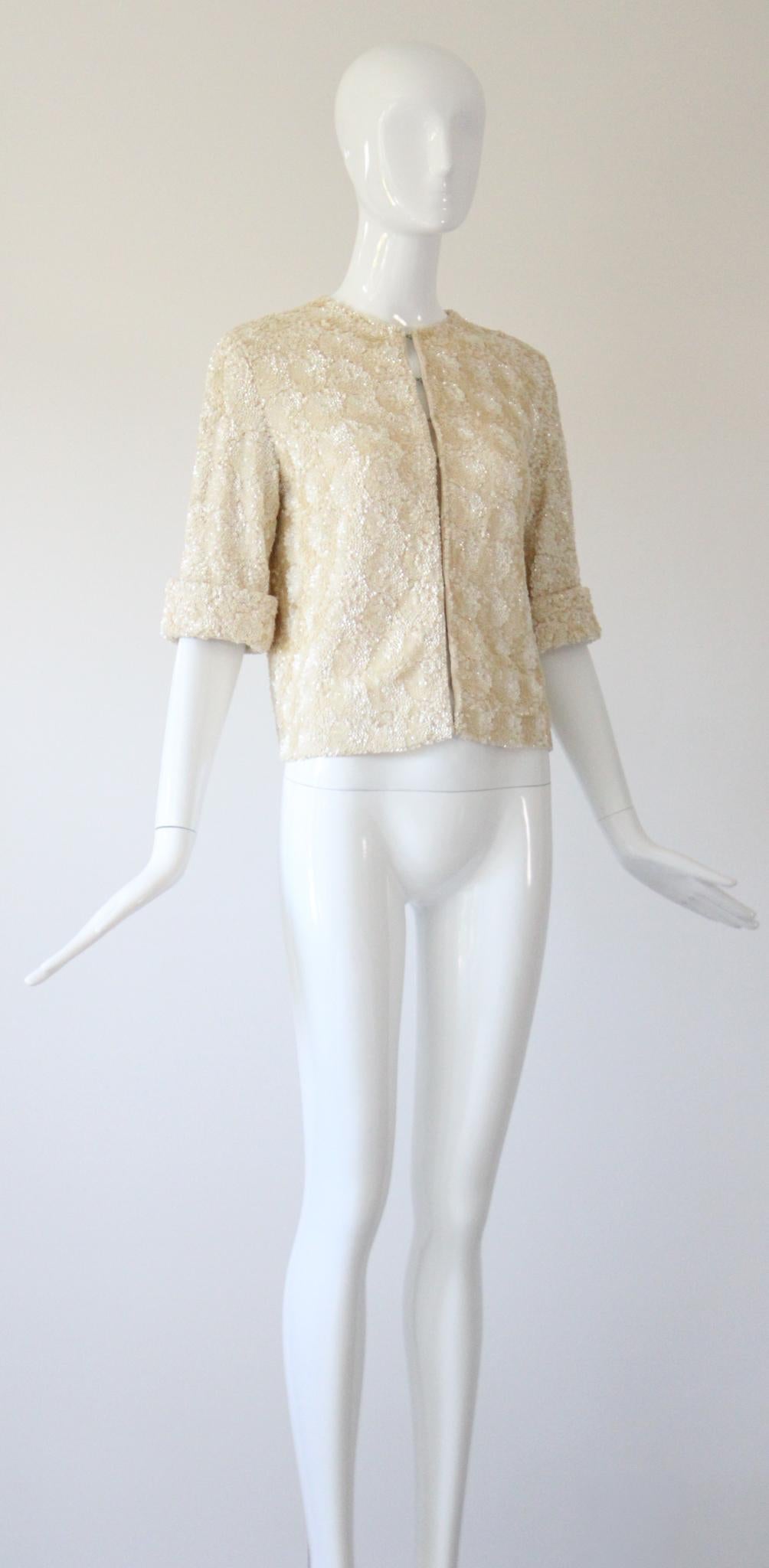 Vintage 1950's Cardigan Sequin Embellished Sweater cream knit Crème UK 12 US 8 en vente 1