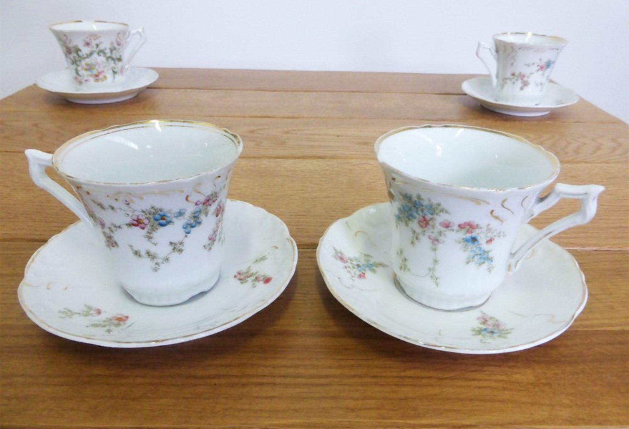 Mid-20th Century Vintage 1950s Ceramic Tea Set – Mid-Century Charm in vendita