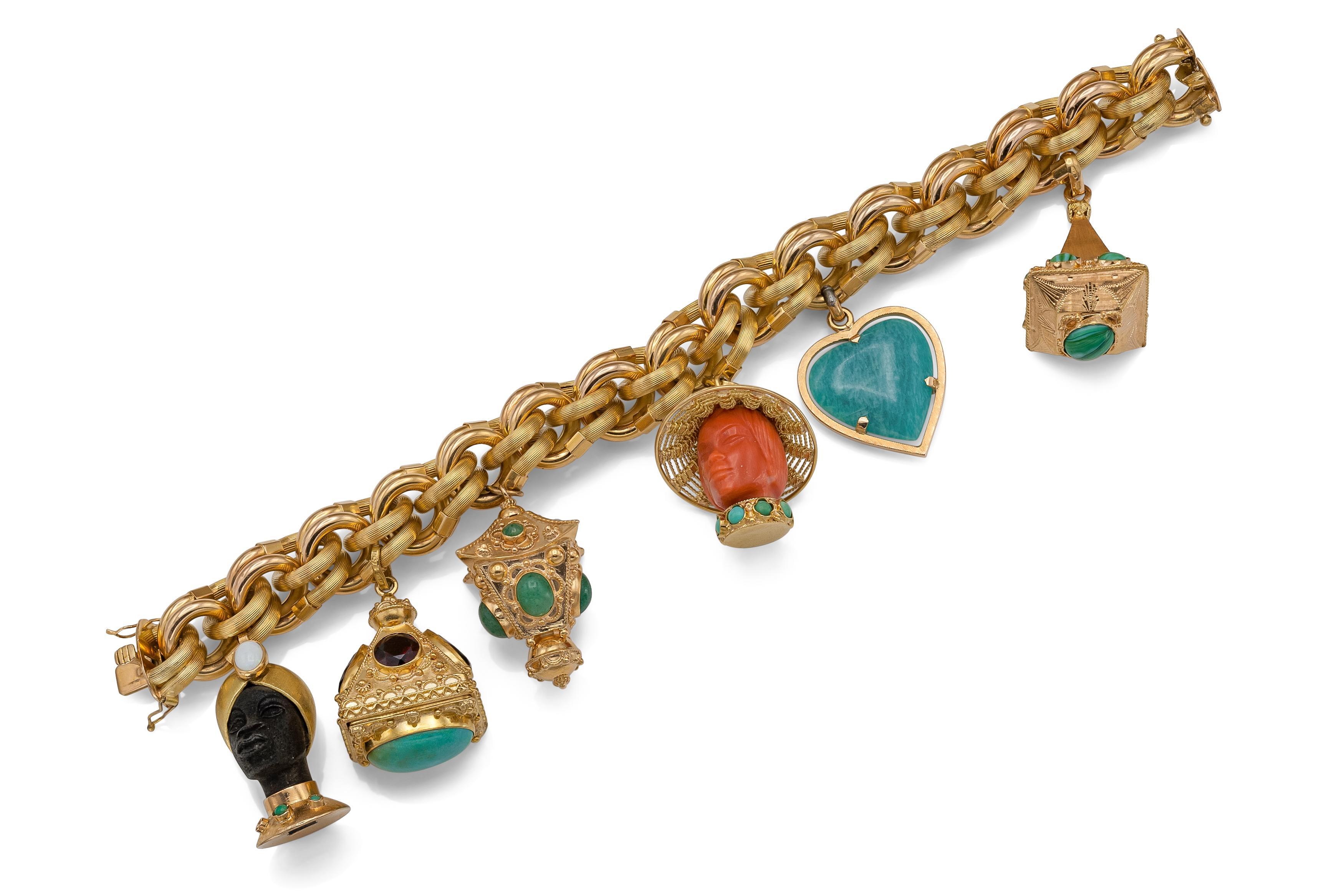 Vintage 1950s Chunky Charm Bracelet In Good Condition For Sale In New York, NY