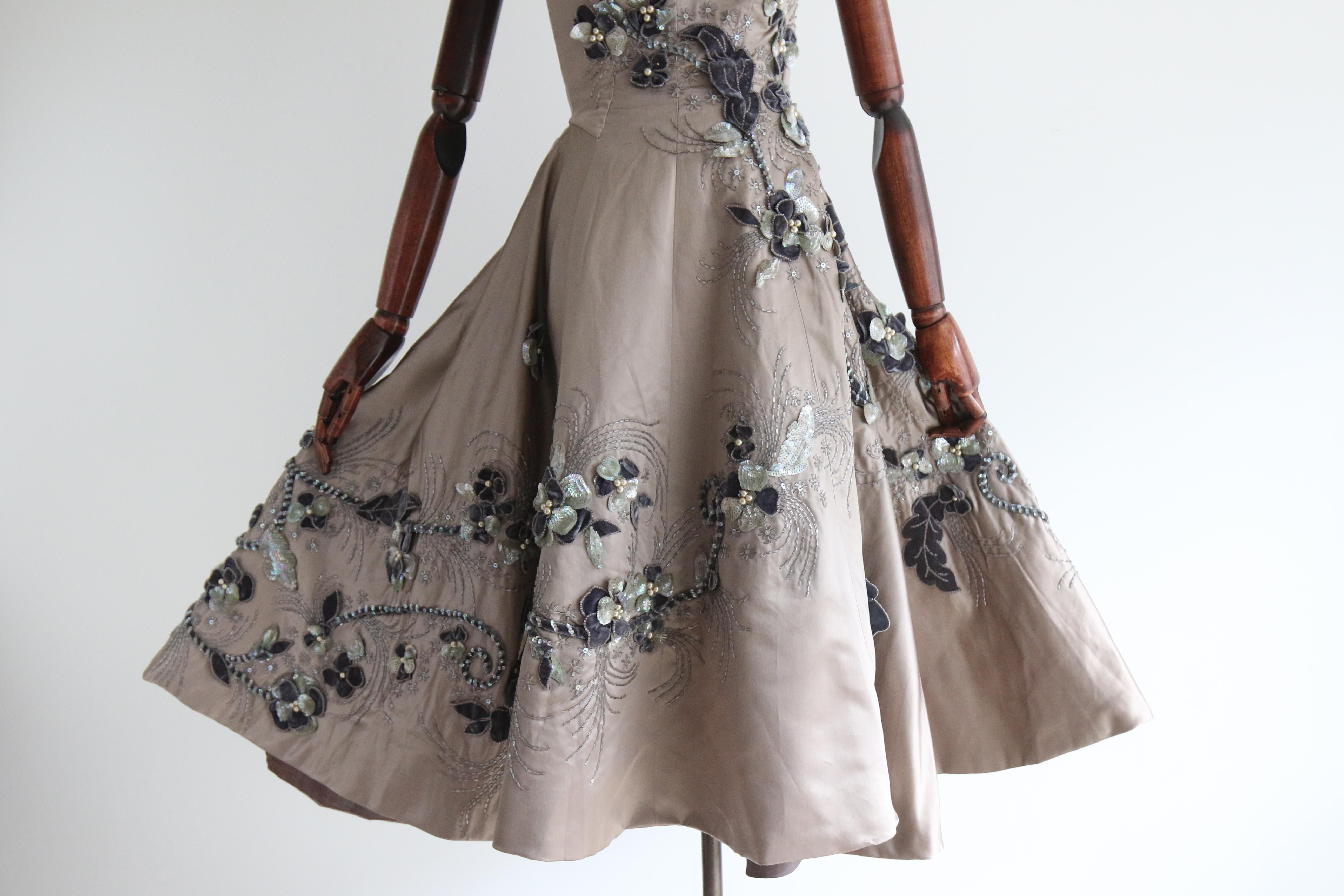 Women's Vintage 1950's Couture strapless grey satin floral appliques dress UK 8 US 4 For Sale