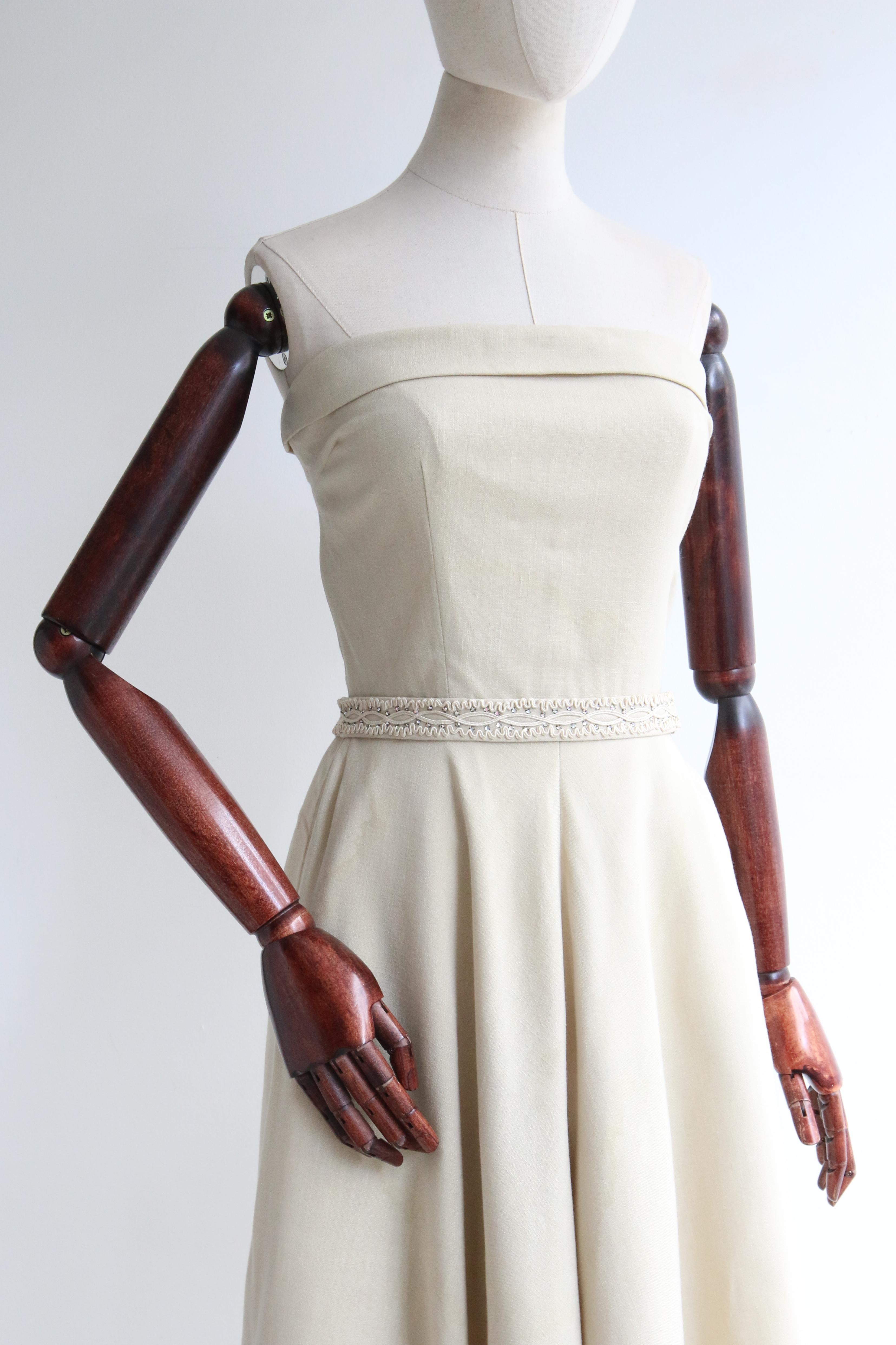 Vestido y Bolero Vintage 1950's Crema Soutache & Rhinestone Strapless UK 10 US 6 en venta 1