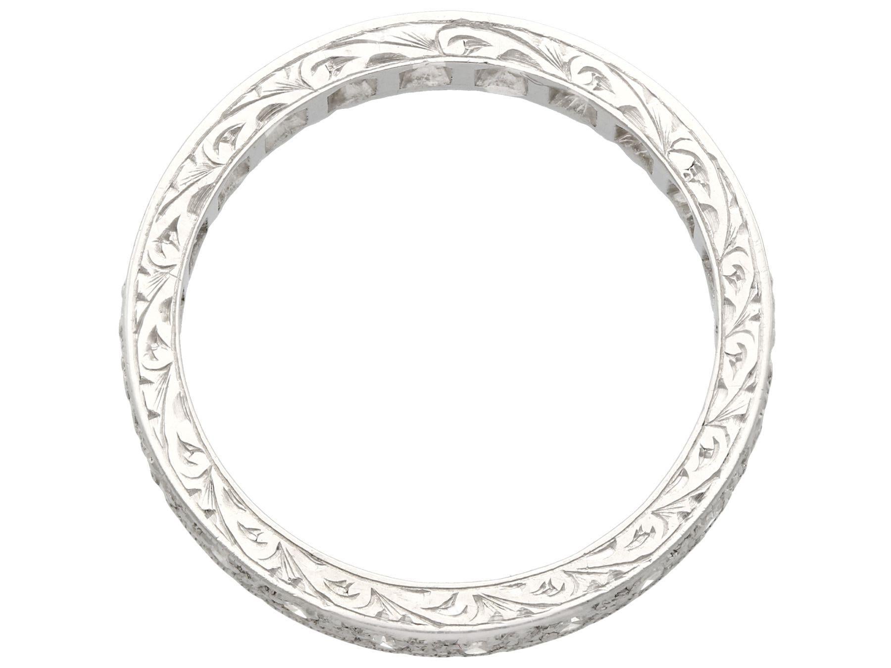 Vintage-Eternity-Ring aus Platin mit Diamanten und Platin, 1950er Jahre Damen im Angebot