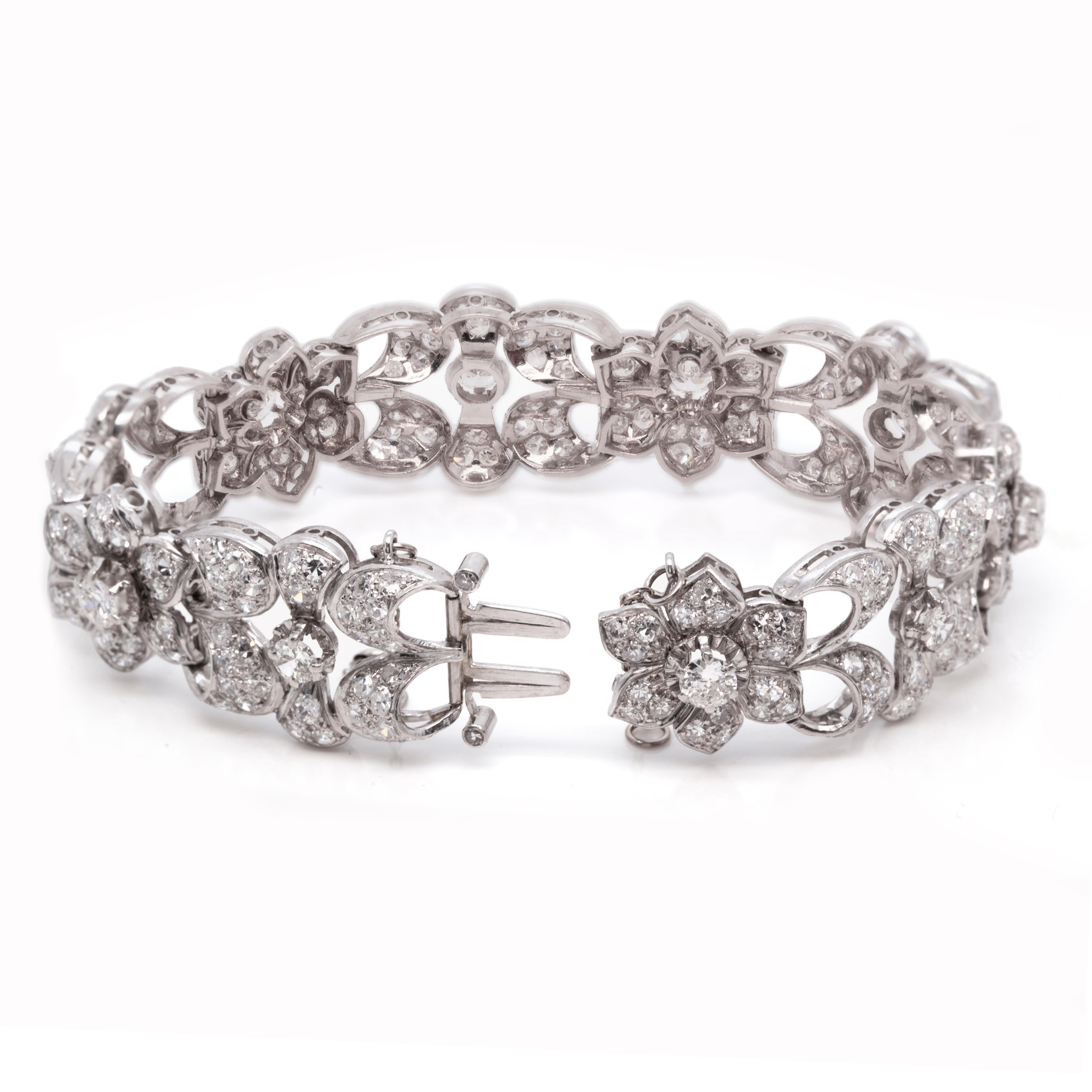 Old European Cut Vintage 1950s Diamond Flower Motif Platinum Bracelet For Sale