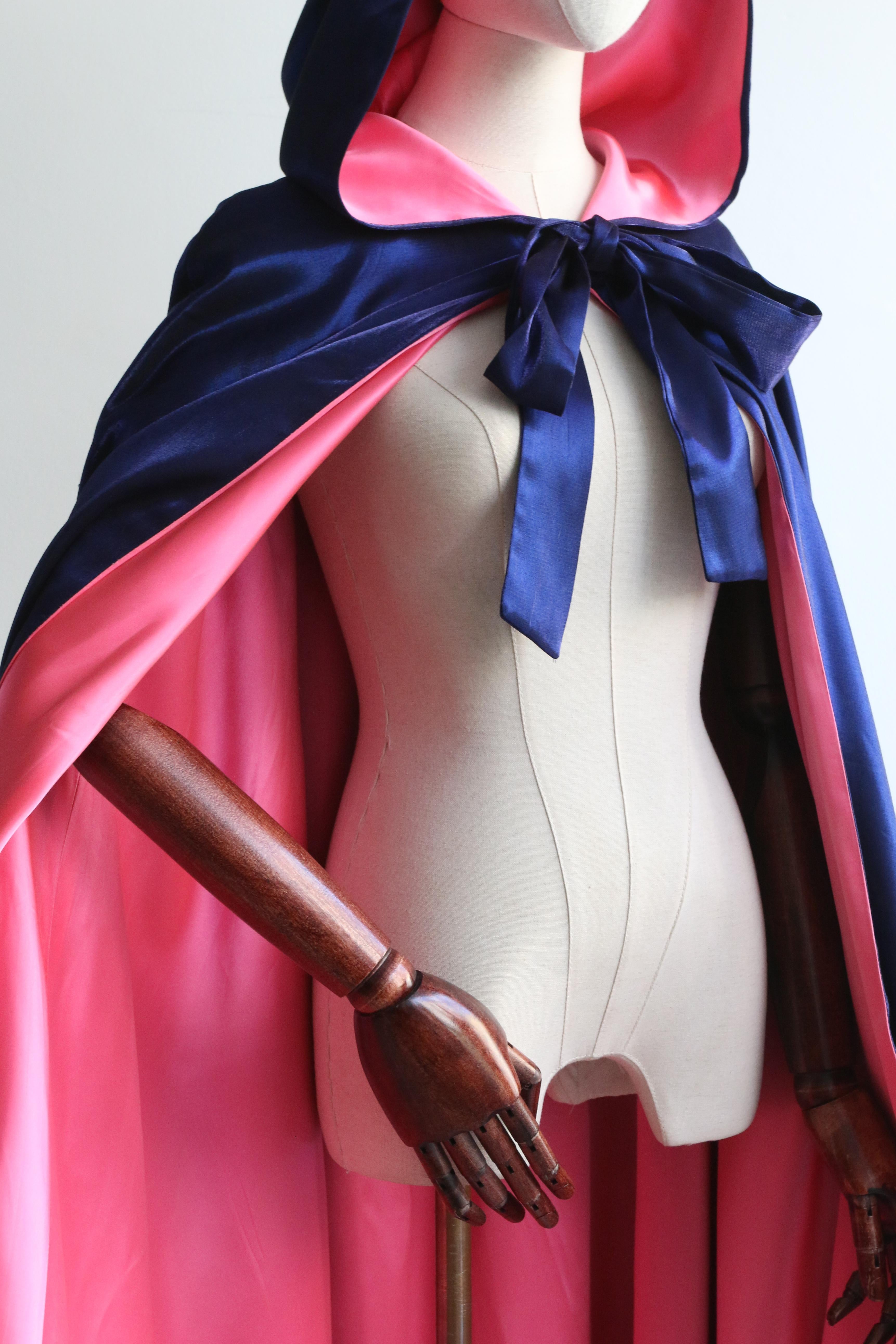 Men's Vintage 1950's Duchess Satin Pink & Cobalt Cape