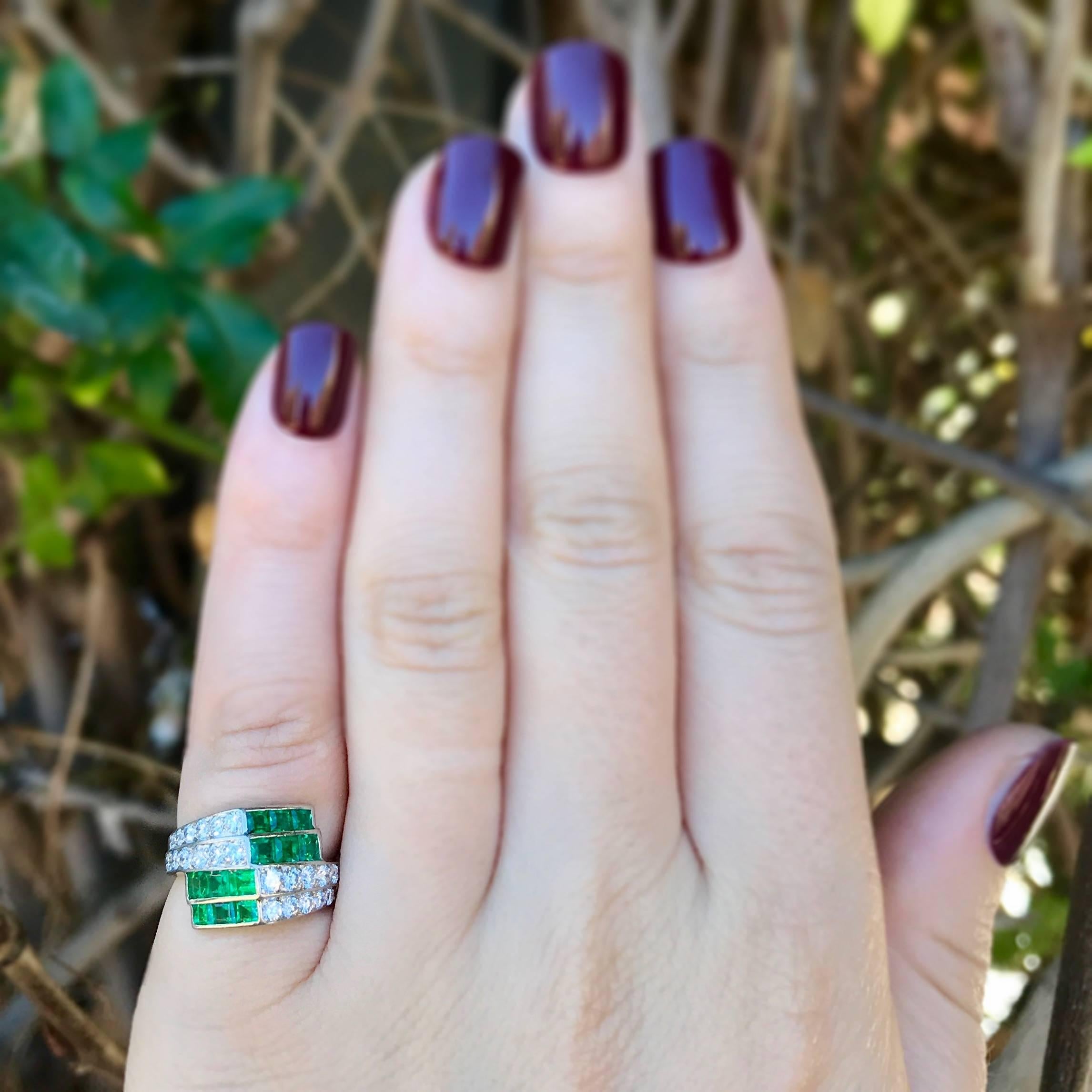 1950s Emerald Diamond Platinum Ring For Sale 2