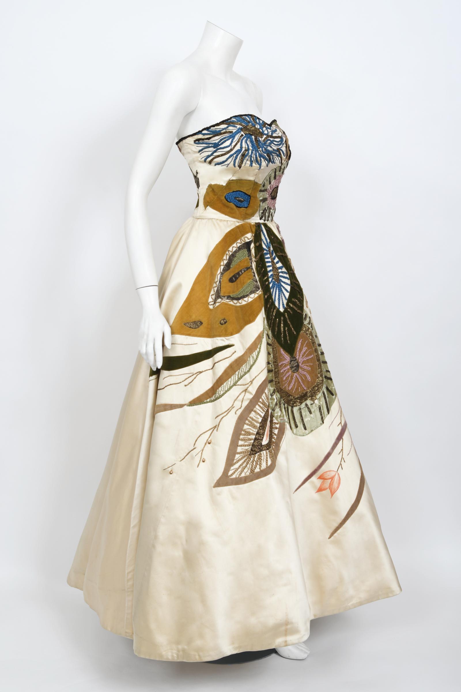 Wichtige 1950's Emilio Schuberth Italienisch Couture Under The Sea Motiv Satin Kleid im Zustand „Gut“ im Angebot in Beverly Hills, CA