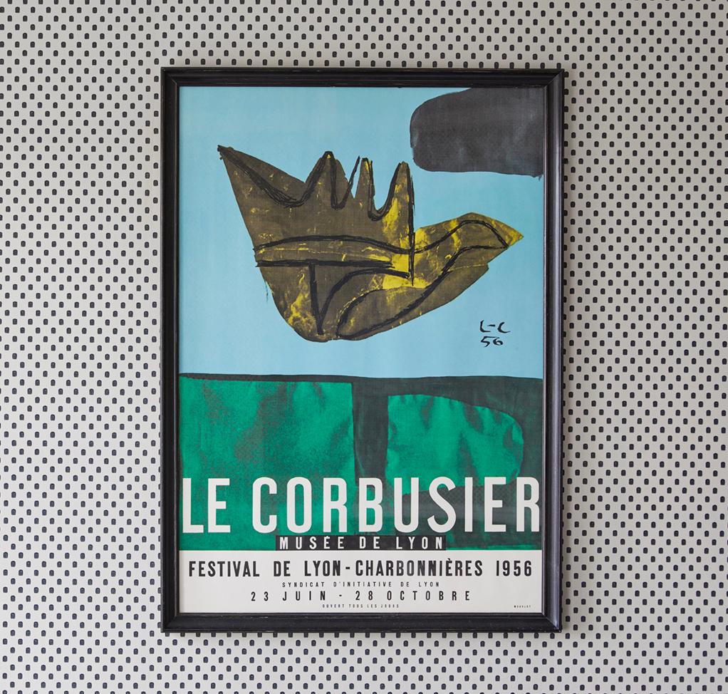 Beautiful vintage exhibition poster by Le Corbusier “Musée de Lyon”, 1956, in vintage wooden frame. 

Measures: H 78 x W 55 cm.