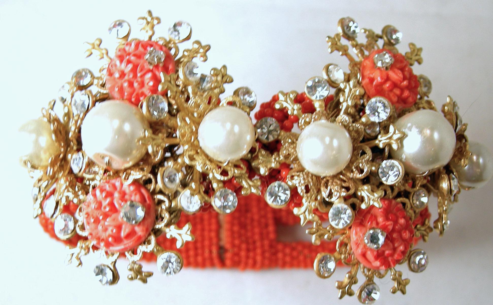 Vintage 1950s Faux Coral, Pearls & Crystals Clamper Bracelet For Sale 1