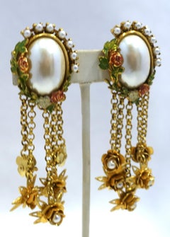 Vintage 1950s Faux Pearl Dangle Earrings