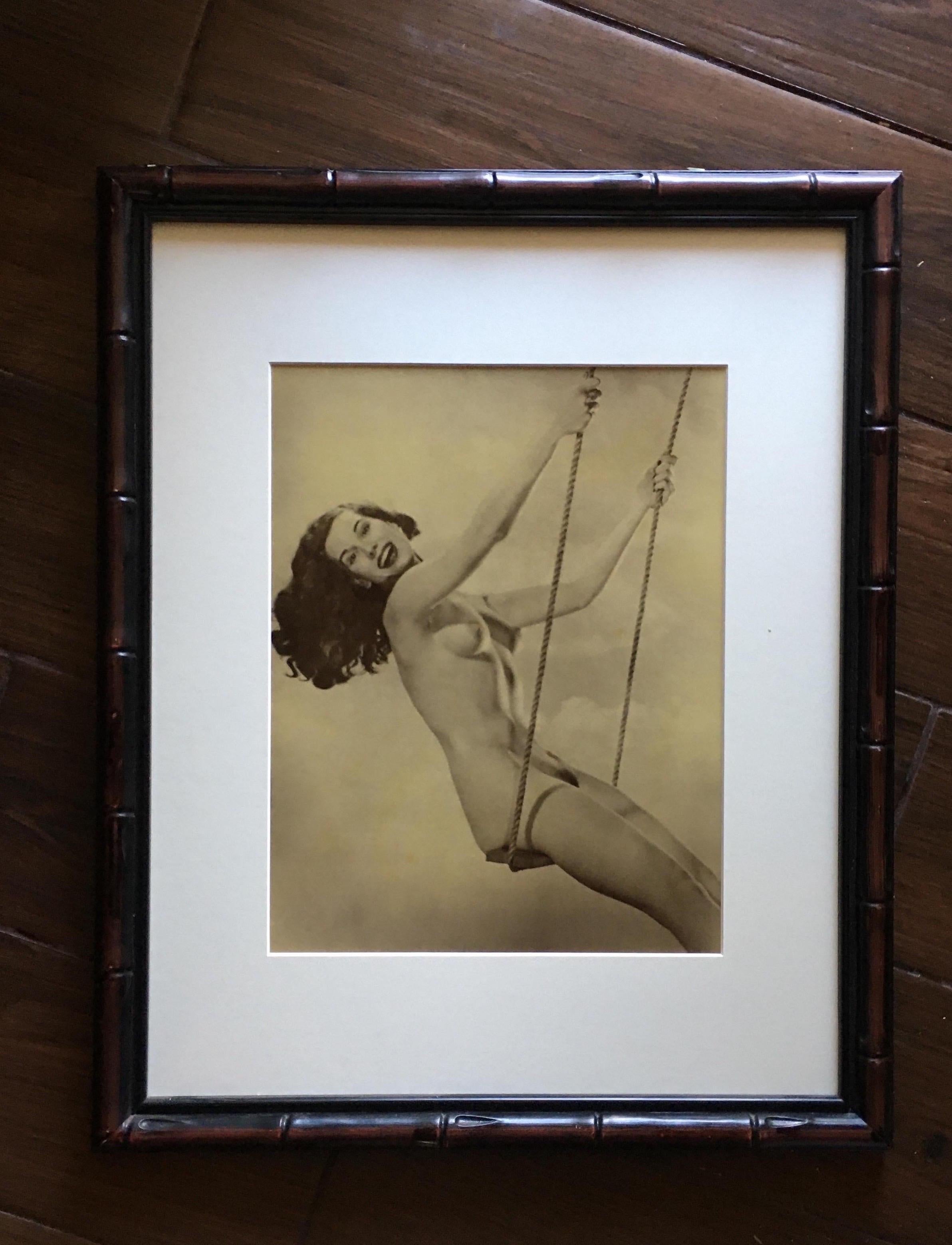 Vintage 1950s Female “Nude on Swing” Hand Toned Green Original Photograph Framed In Good Condition For Sale In Palm Springs, CA