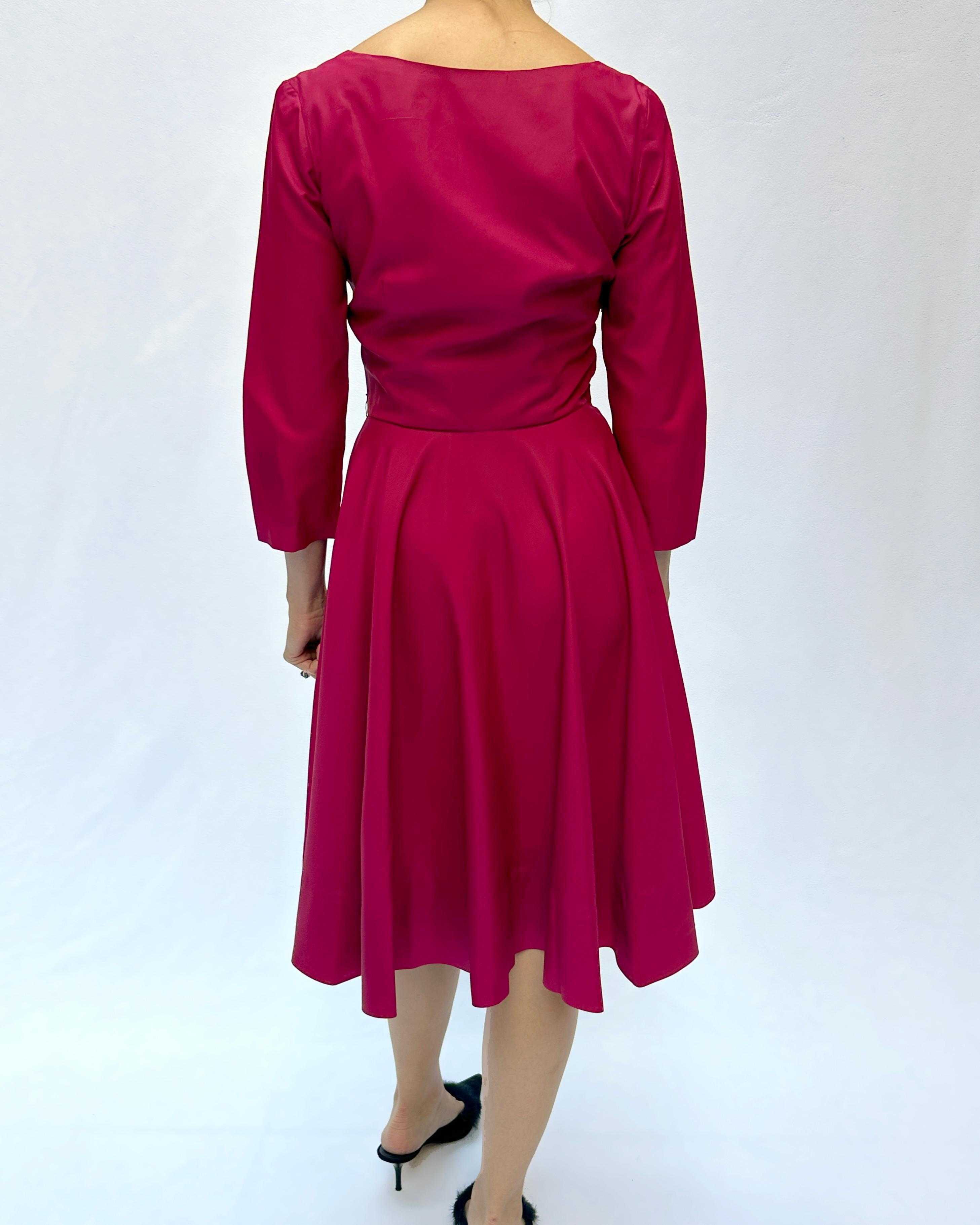 VINTAGE 1950s FIT AND FLARE DRESS For Sale 7