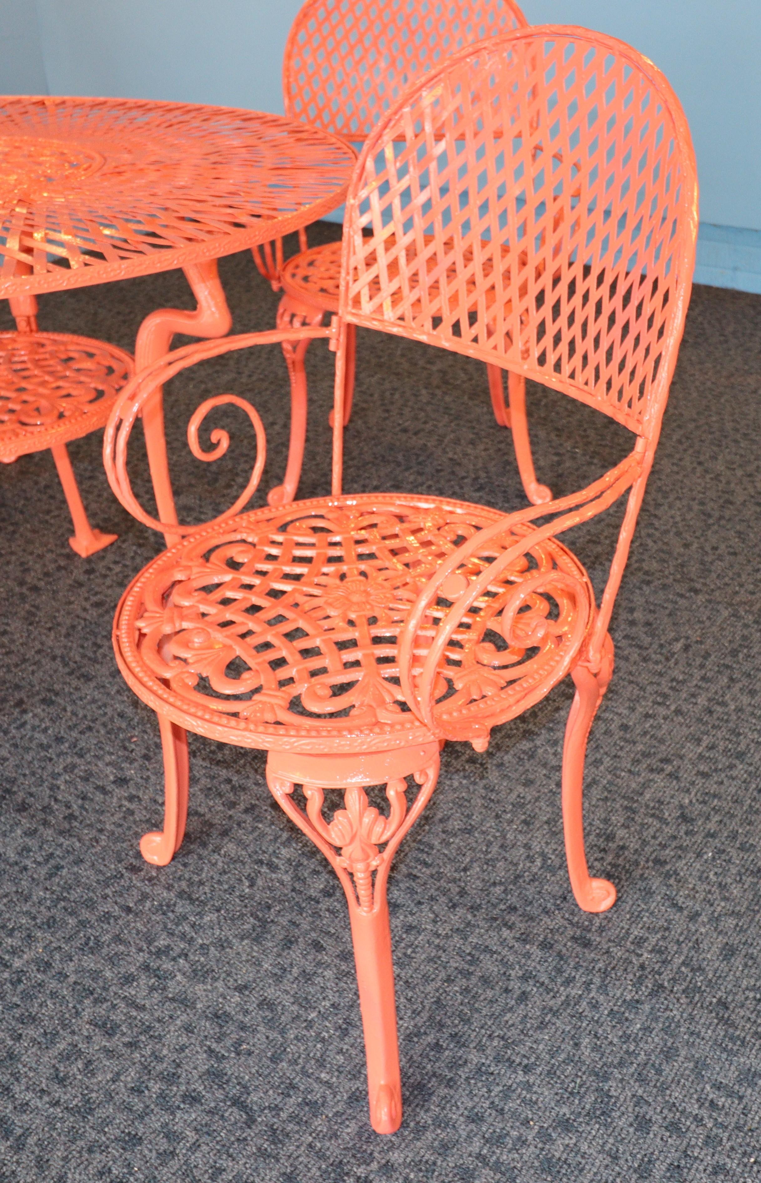 Saldato Set da patio in ferro battuto a tema fenicottero vintage degli anni '50 - raro design personalizzato in vendita