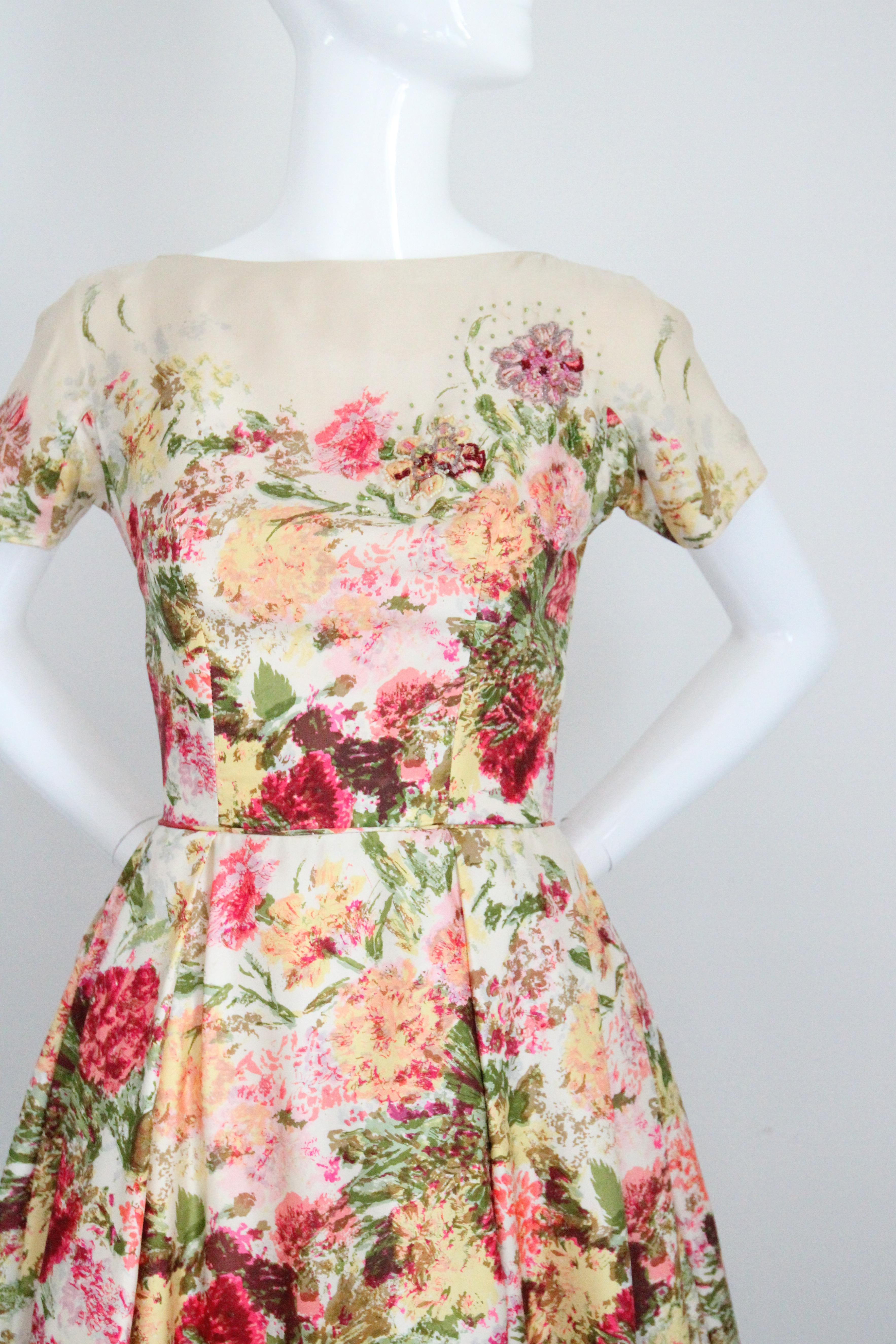 Vintage 1950's Floral bateau neckline silk twill dress autumnal Kappi UK 6 US 2 In Good Condition In Cheltenham, GB