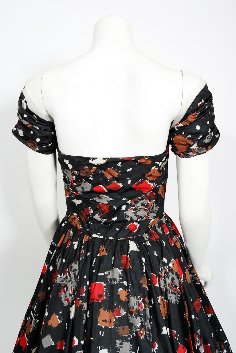 Vintage 1950's Fred Perlberg Atomic Print Silk Shelf-Bust Circle Skirt Dress  For Sale 4