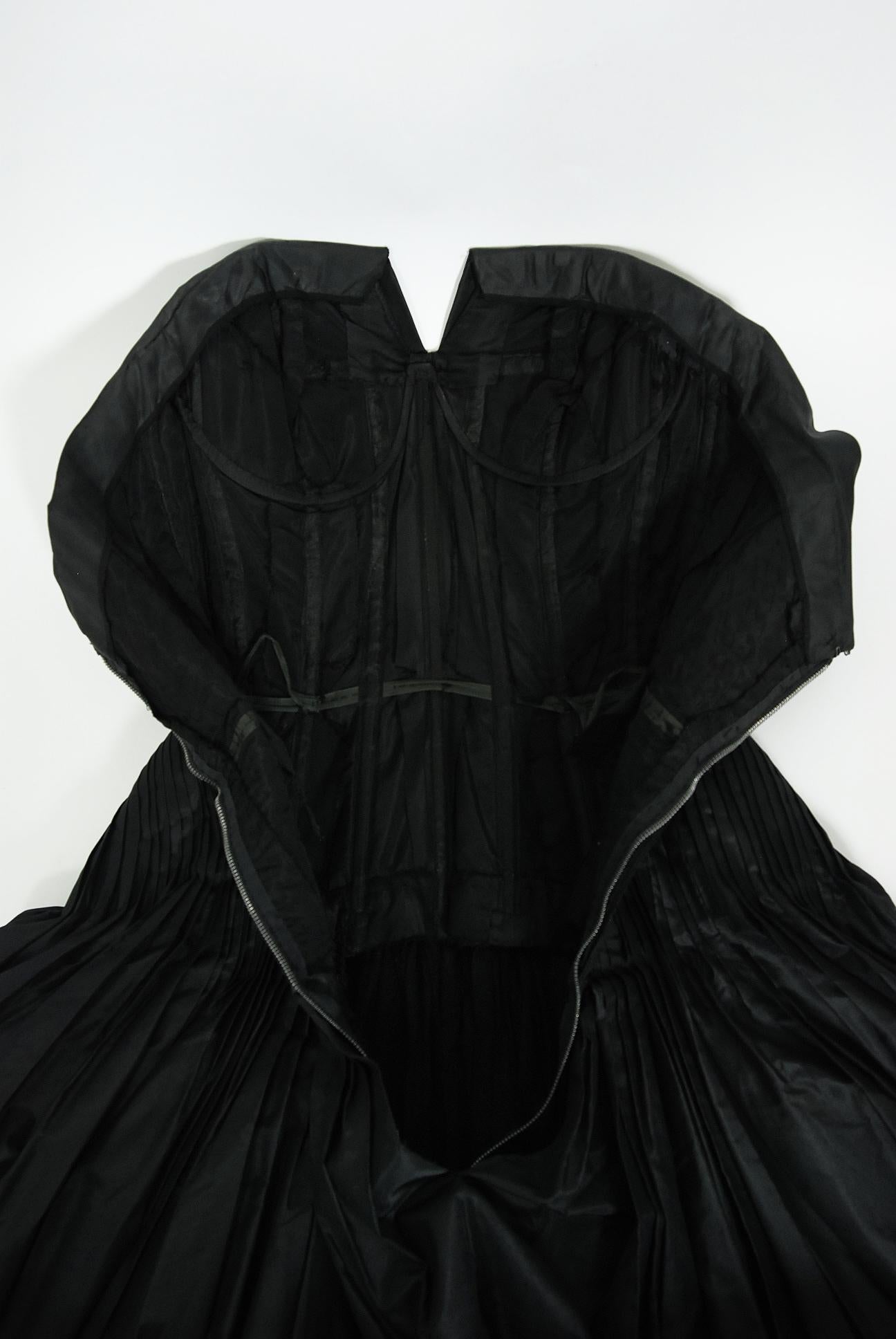 Vintage 1950's French Couture Black Heavily-Pleated Silk Strapless Party Dress 5