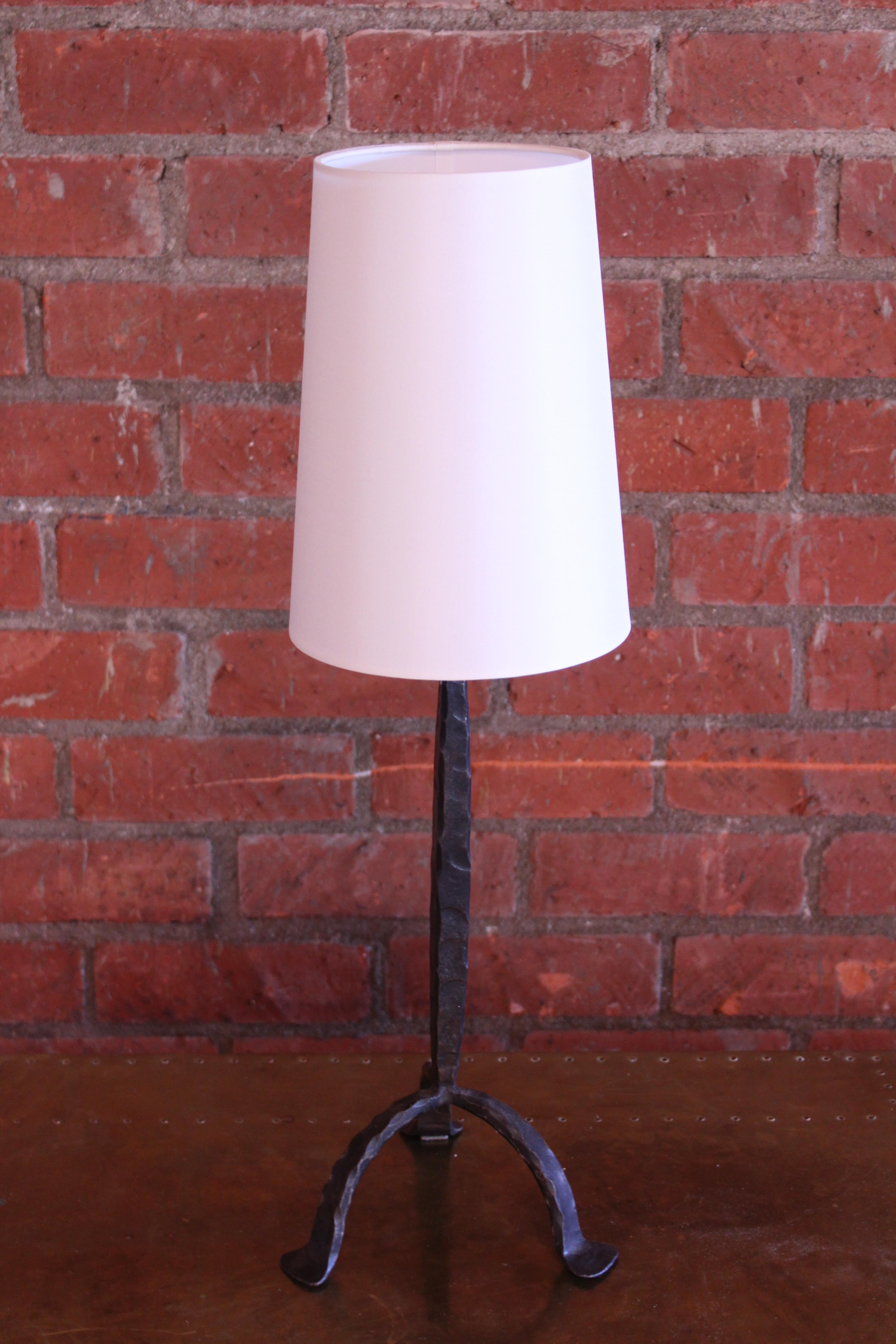 Vintage 1950s French Forged Iron Table Lamp In Good Condition In Los Angeles, CA