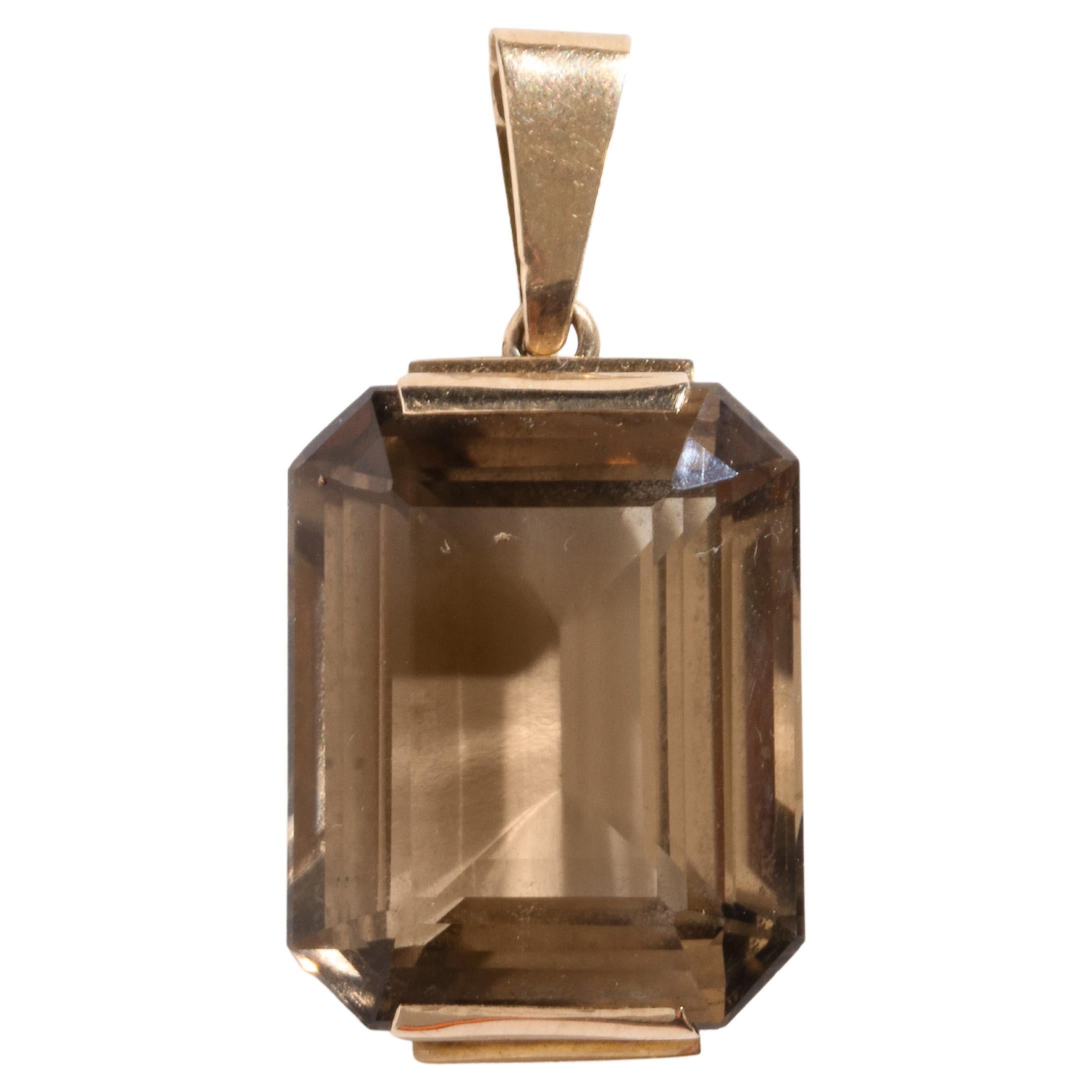 Vintage midcentury French large emerald-cut smoky quartz pendant with 18K gold bail and surround, circa 1950s. No chain. 