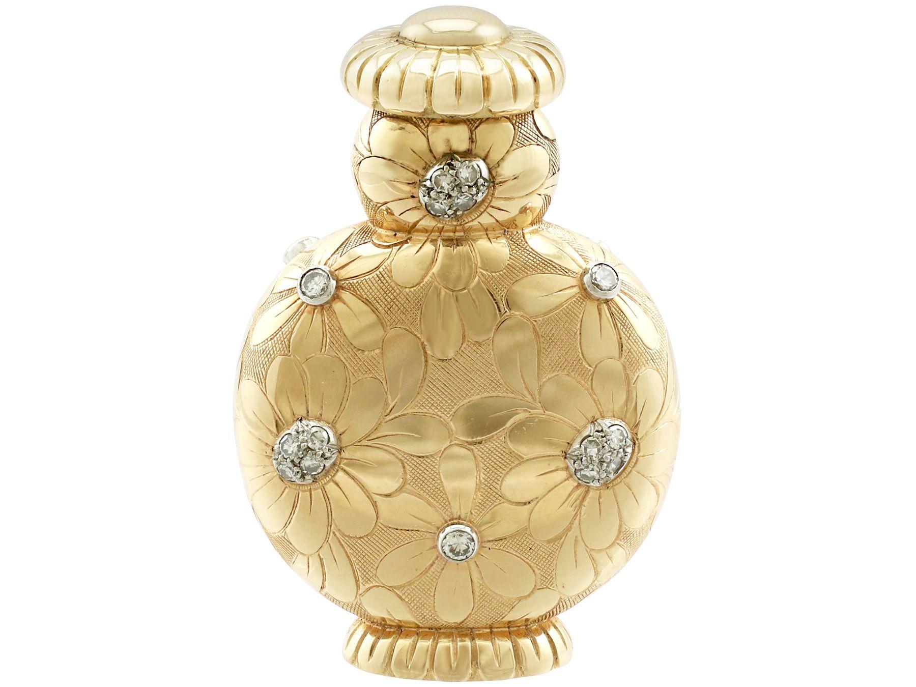 Van Cleef & Arpels Vintage 1950s French Yellow Gold and Diamond Scent Bottle In Excellent Condition In Jesmond, Newcastle Upon Tyne