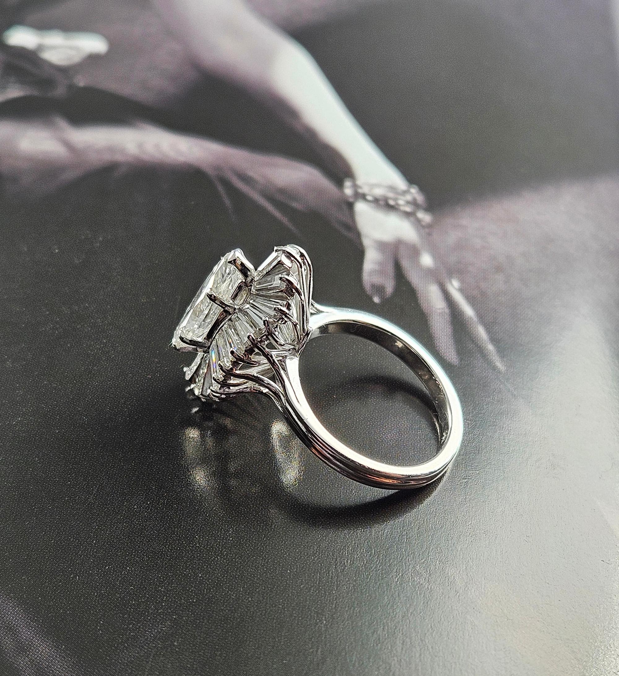 Vintage 1950er GIA 4,67ct Marquise Diamant Ballerina Cocktail 18K Weißgold Ring im Angebot 7