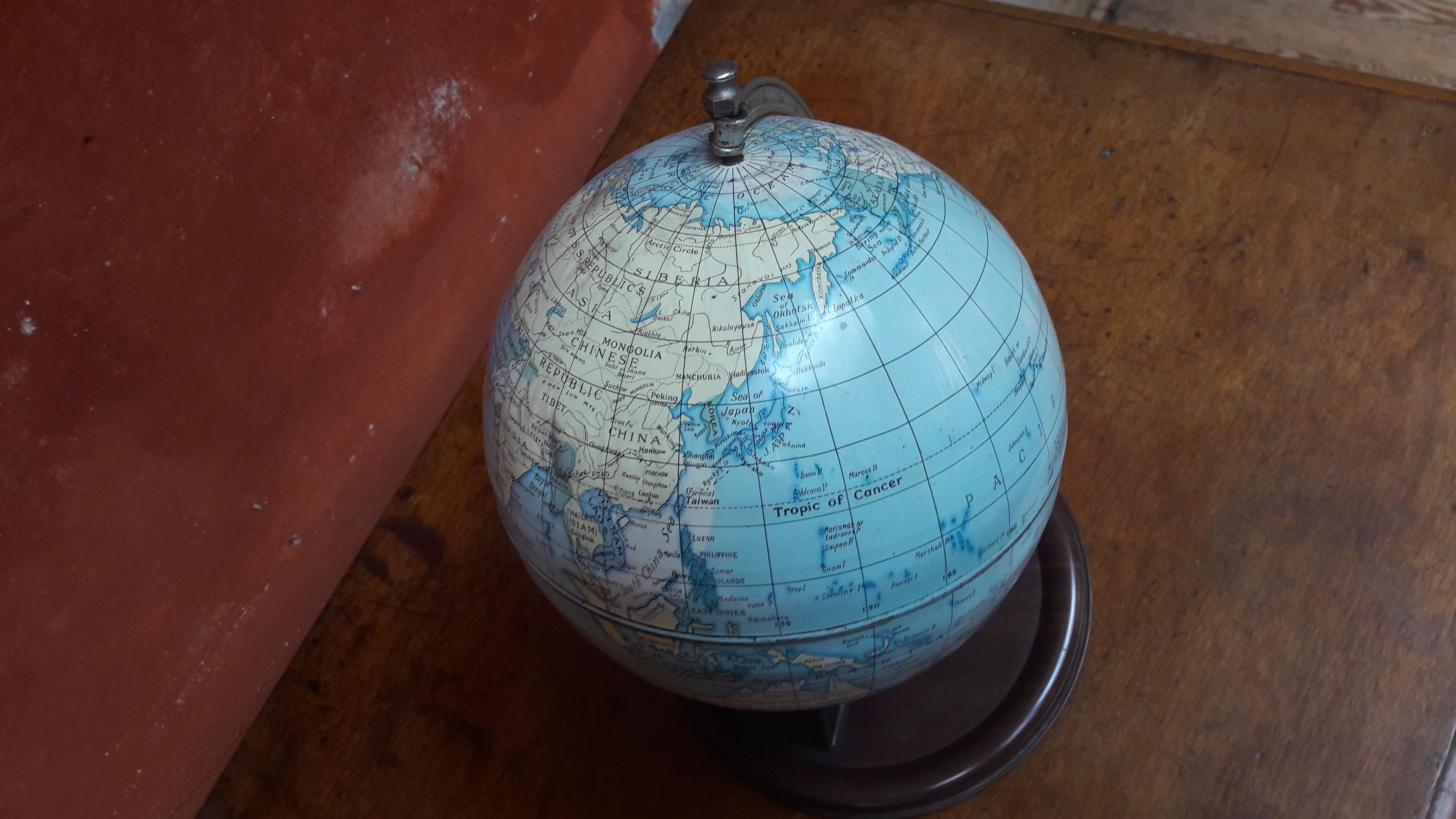 20th Century Vintage 1950s Globe For Sale