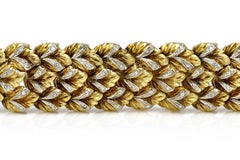 Vintage 1950s Gold Leaf Link Bracelet with Diamonds